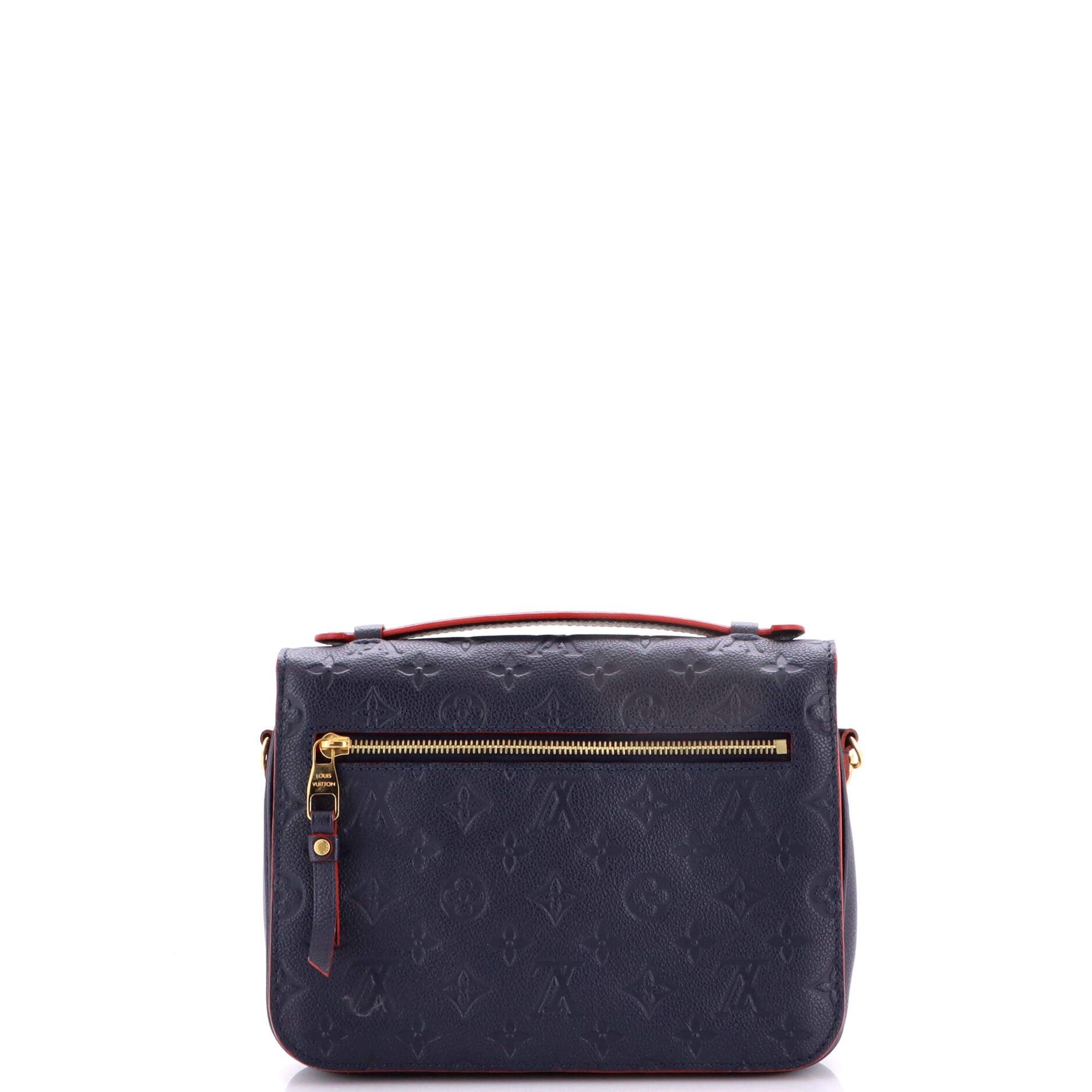 Louis Vuitton Pochette Metis Size ONE SIZE - 3 Thumbnail