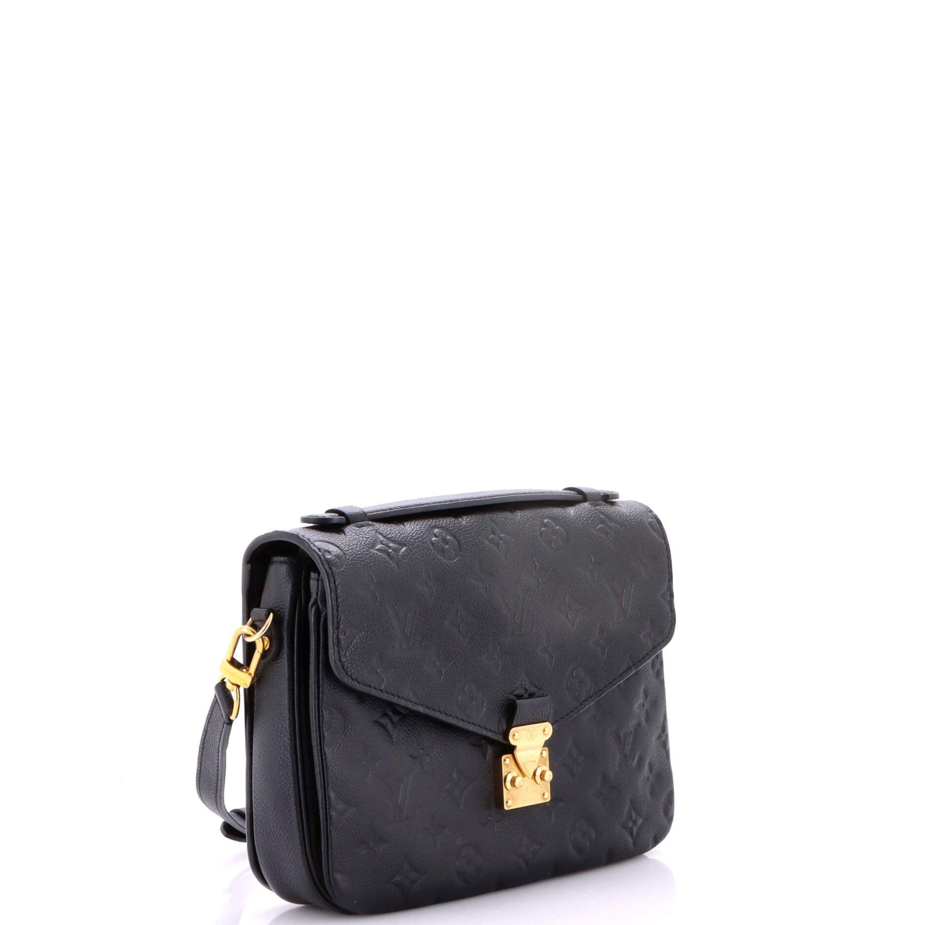 Louis Vuitton Pochette Metis Size ONE SIZE - 2 Thumbnail