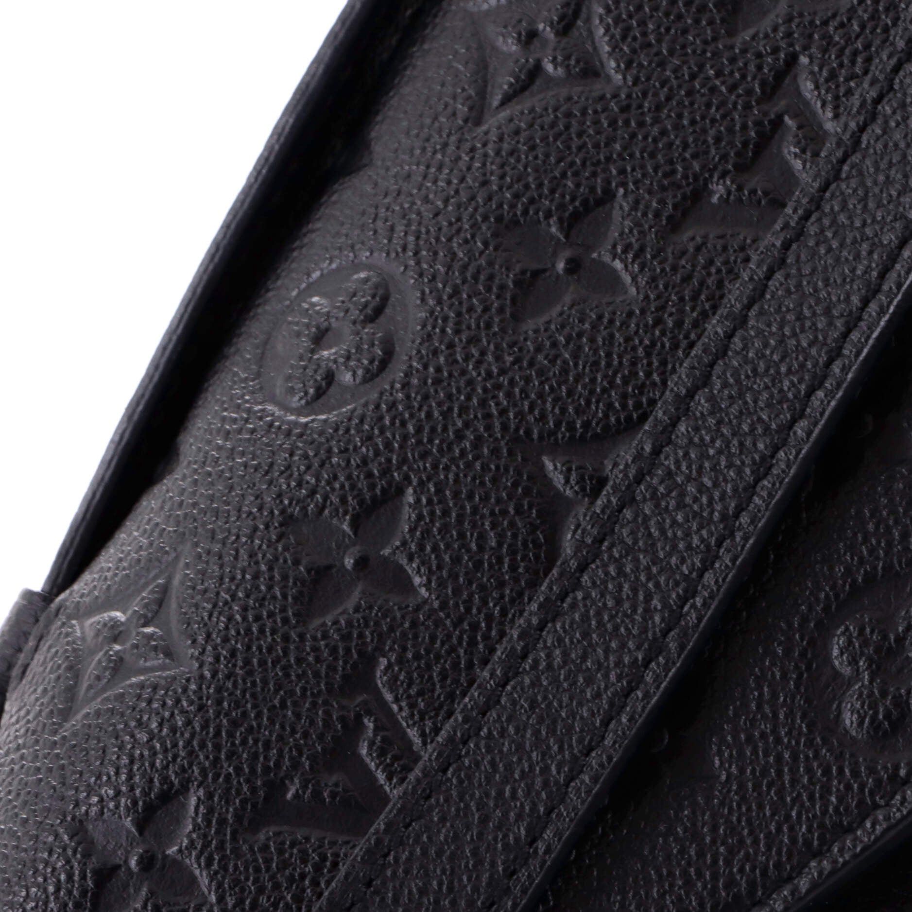 Louis Vuitton Pochette Metis Size ONE SIZE - 7 Thumbnail