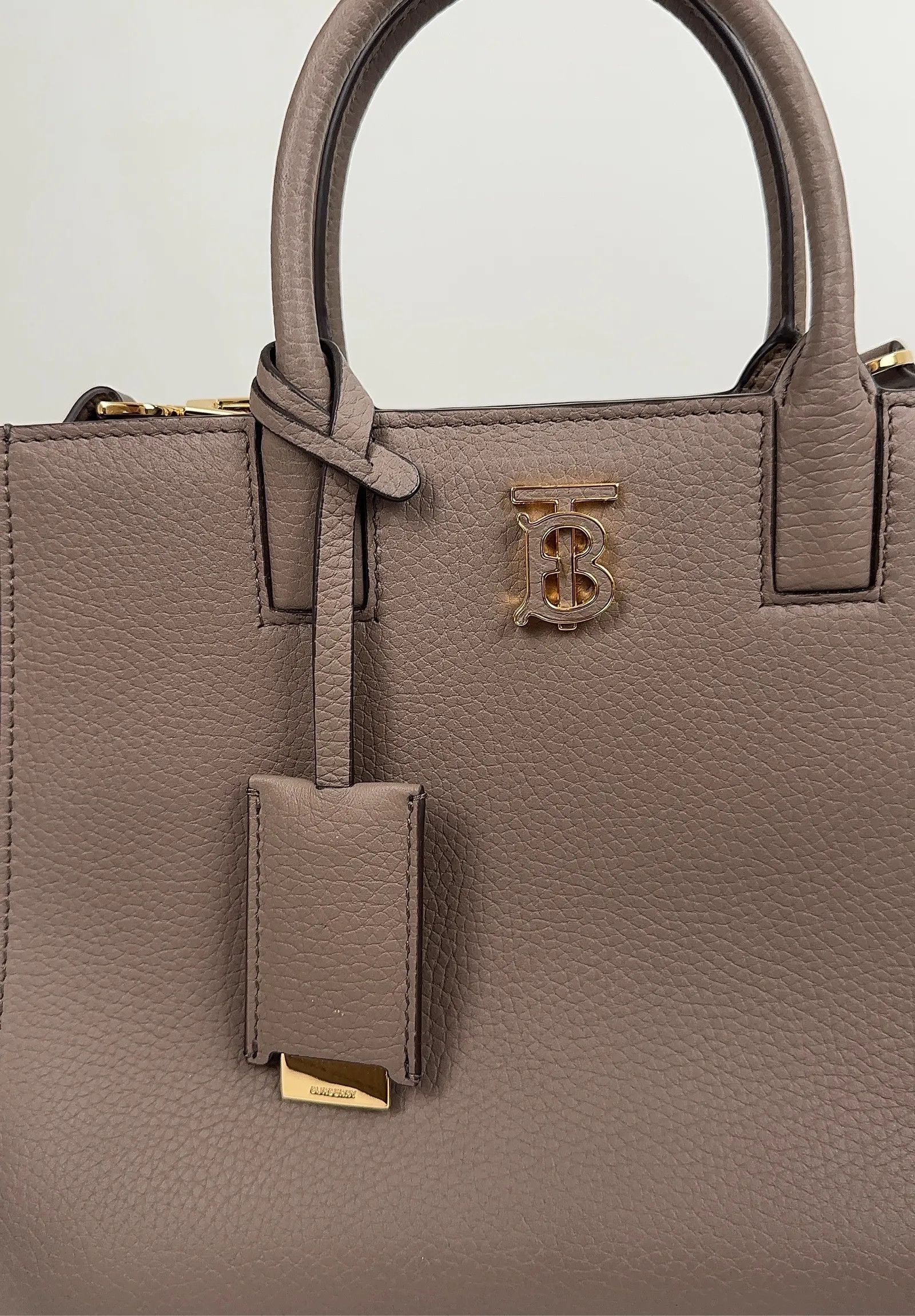 Burberry Burberry Bucket Bag Size ONE SIZE - 6 Thumbnail