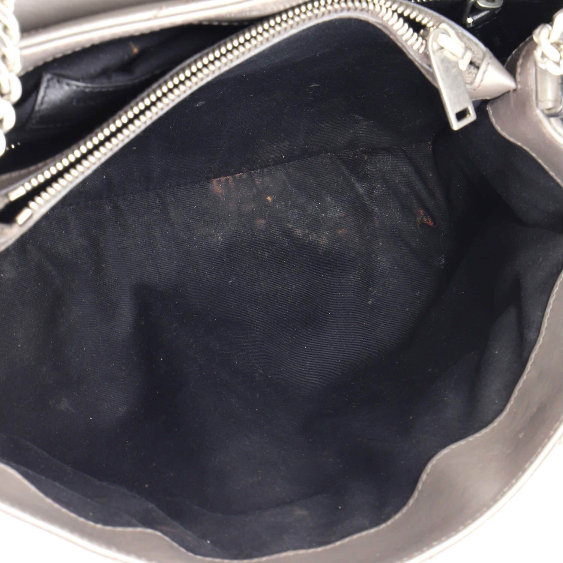 Saint Laurent Paris Loulou Shoulder Bag Size ONE SIZE - 5 Thumbnail