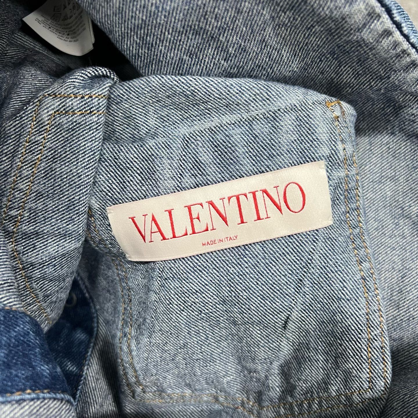 Valentino Valentino Big Logo Denim Shirt Jacket Size US S / EU 44-46 / 1 - 7 Thumbnail