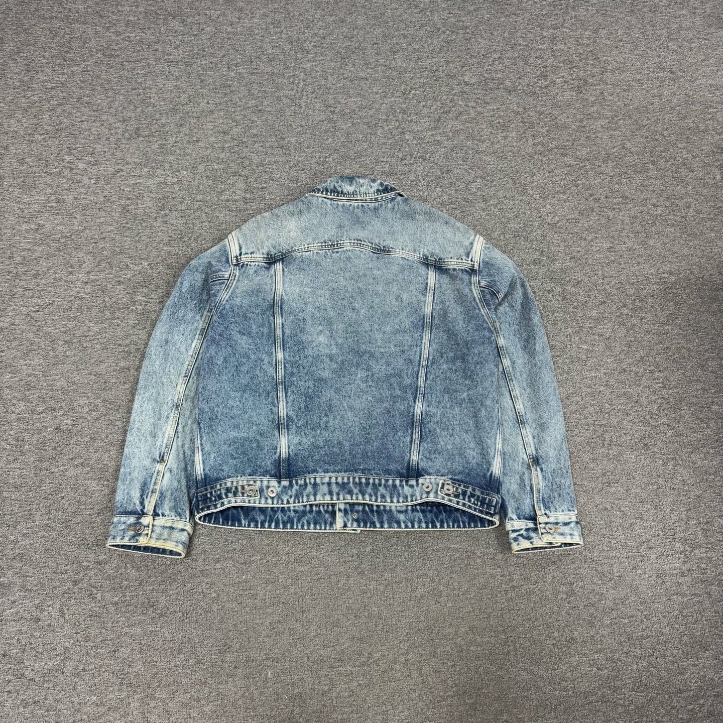 Valentino Valentino Big Logo Print Denim Jacket Size US M / EU 48-50 / 2 - 7 Thumbnail
