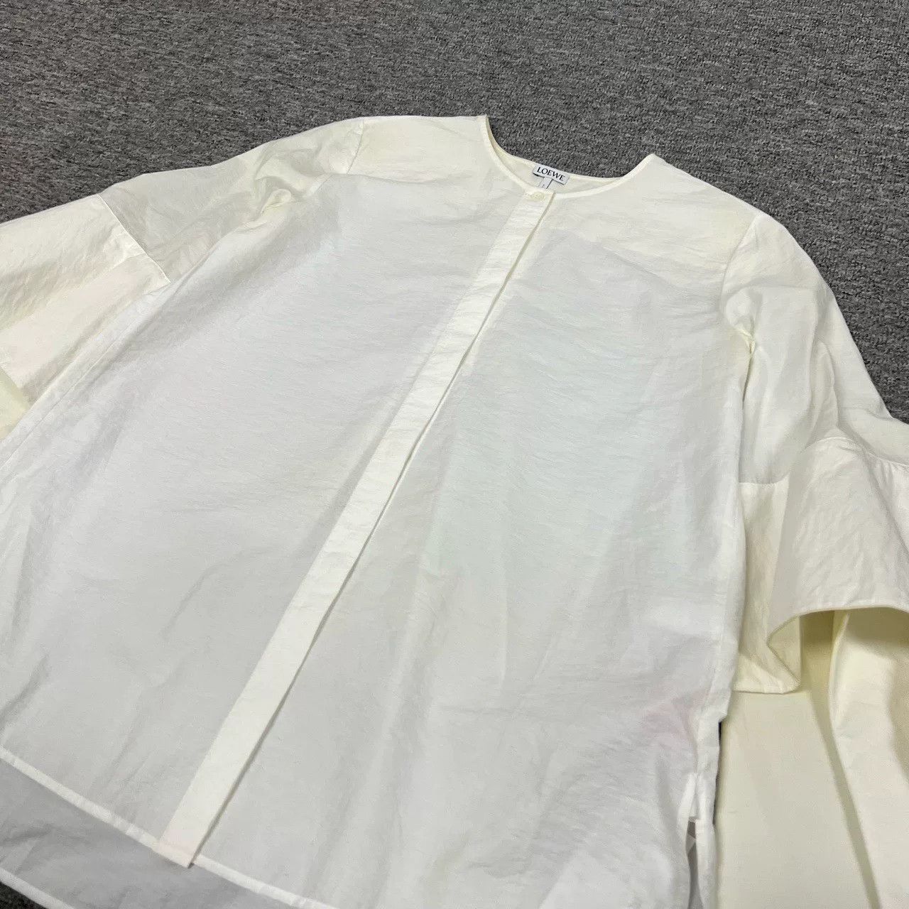 Loewe Loewe Crew Neck Fake Two-Piece Sleeve Shirt Size XS / US 0-2 / IT 36-38 - 2 Thumbnail
