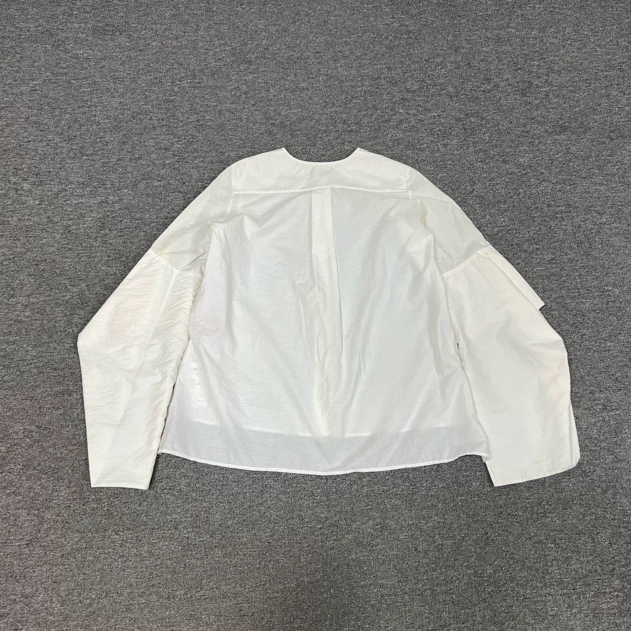 Loewe Loewe Crew Neck Fake Two-Piece Sleeve Shirt Size XS / US 0-2 / IT 36-38 - 3 Thumbnail