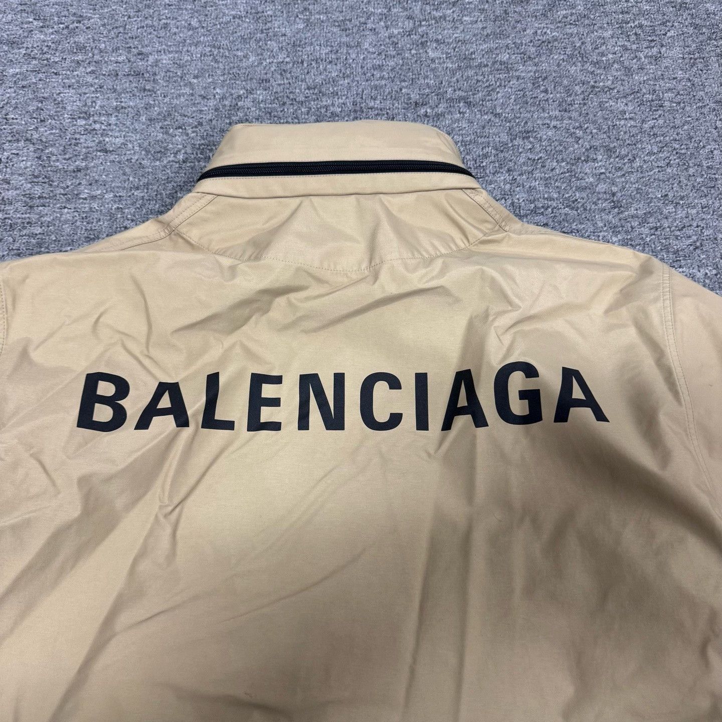 Balenciaga Balenciaga Oversized Back Logo Windbreaker Size XS / US 0-2 / IT 36-38 - 5 Thumbnail