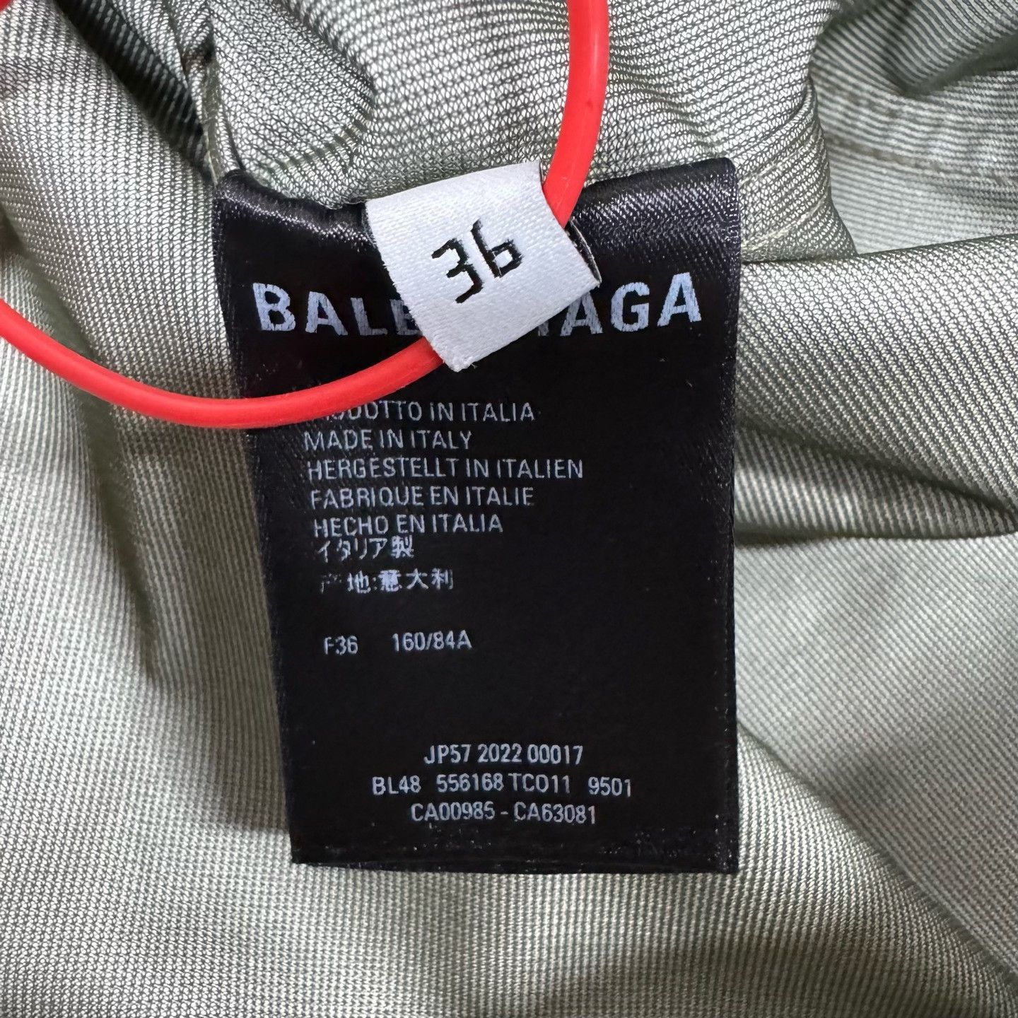 Balenciaga Balenciaga Oversized Back Logo Windbreaker Size XS / US 0-2 / IT 36-38 - 7 Thumbnail