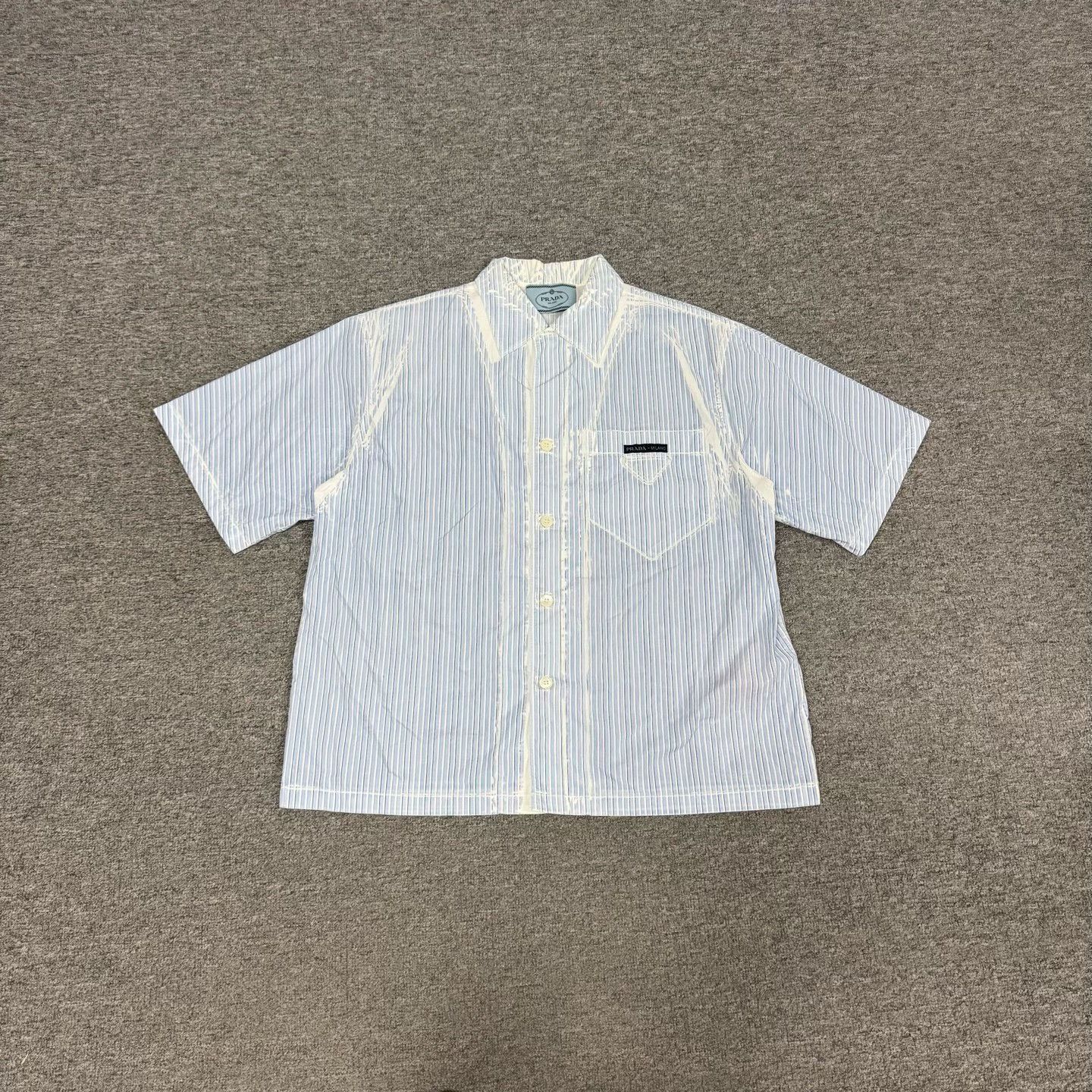 Prada Prada Blue White Striped Short-Sleeve Shirt Size US M / EU 48-50 / 2 - 3 Thumbnail