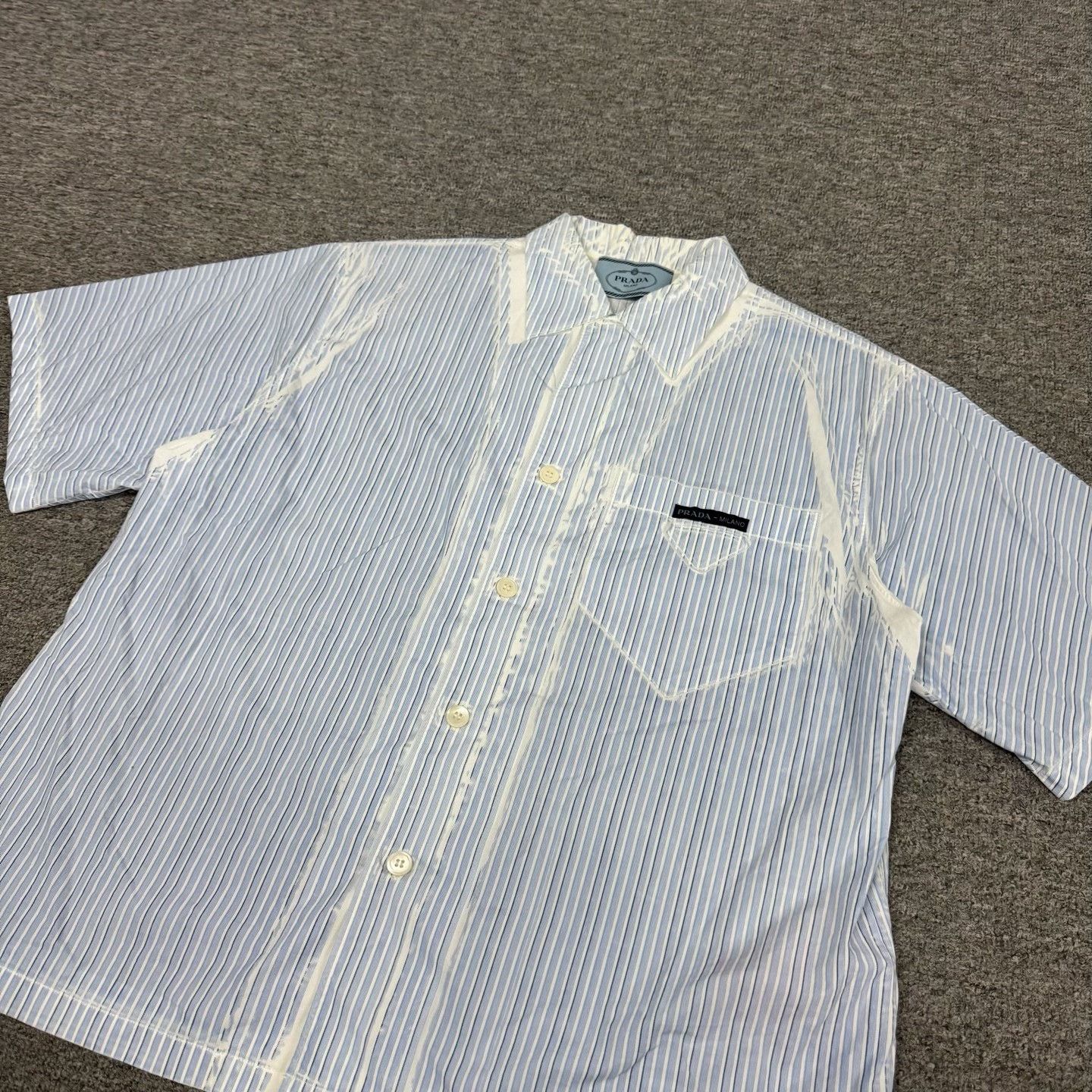 Prada Prada Blue White Striped Short-Sleeve Shirt Size US M / EU 48-50 / 2 - 7 Thumbnail