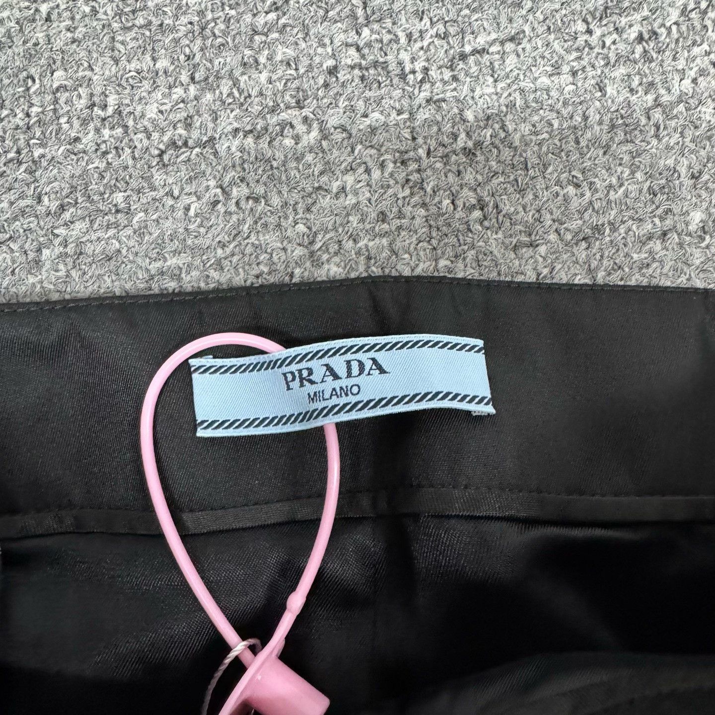 Prada Prada Gold Triangle Recycled Nylon Skirt Size 40" / US 18 - 6 Thumbnail