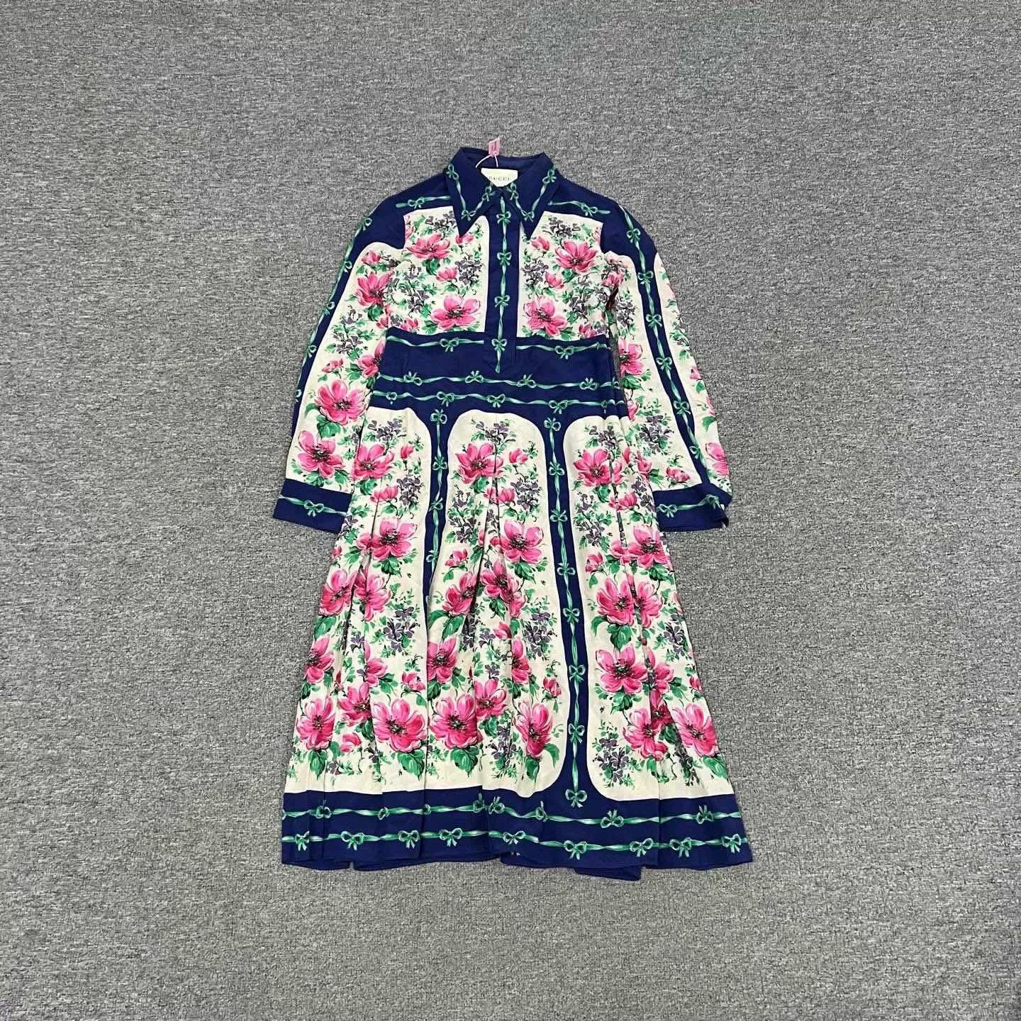 Gucci Gucci Silk Floral Long-Sleeve Dress Size S / US 4 / IT 40 - 2 Thumbnail