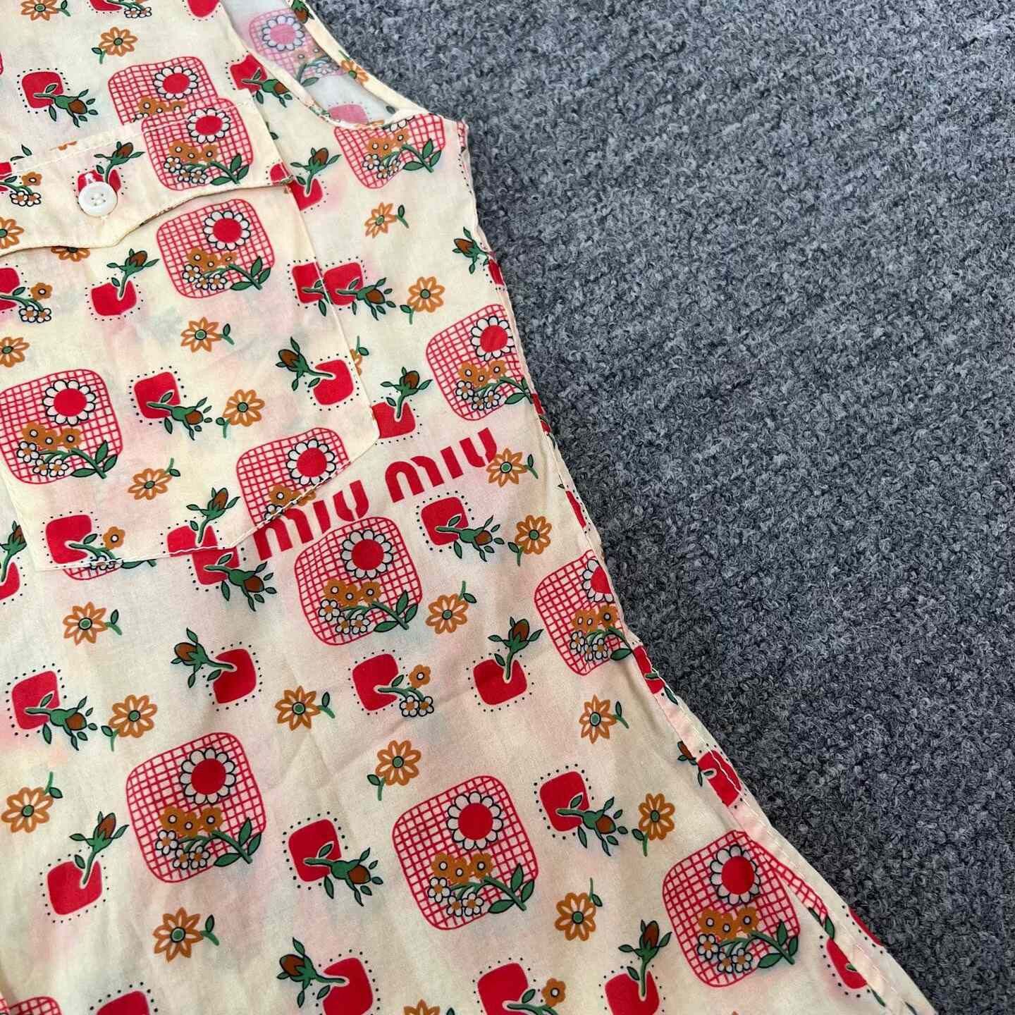 Miu Miu Miu Miu Runway Floral Sleeveless Shirt Size S / US 4 / IT 40 - 2 Thumbnail
