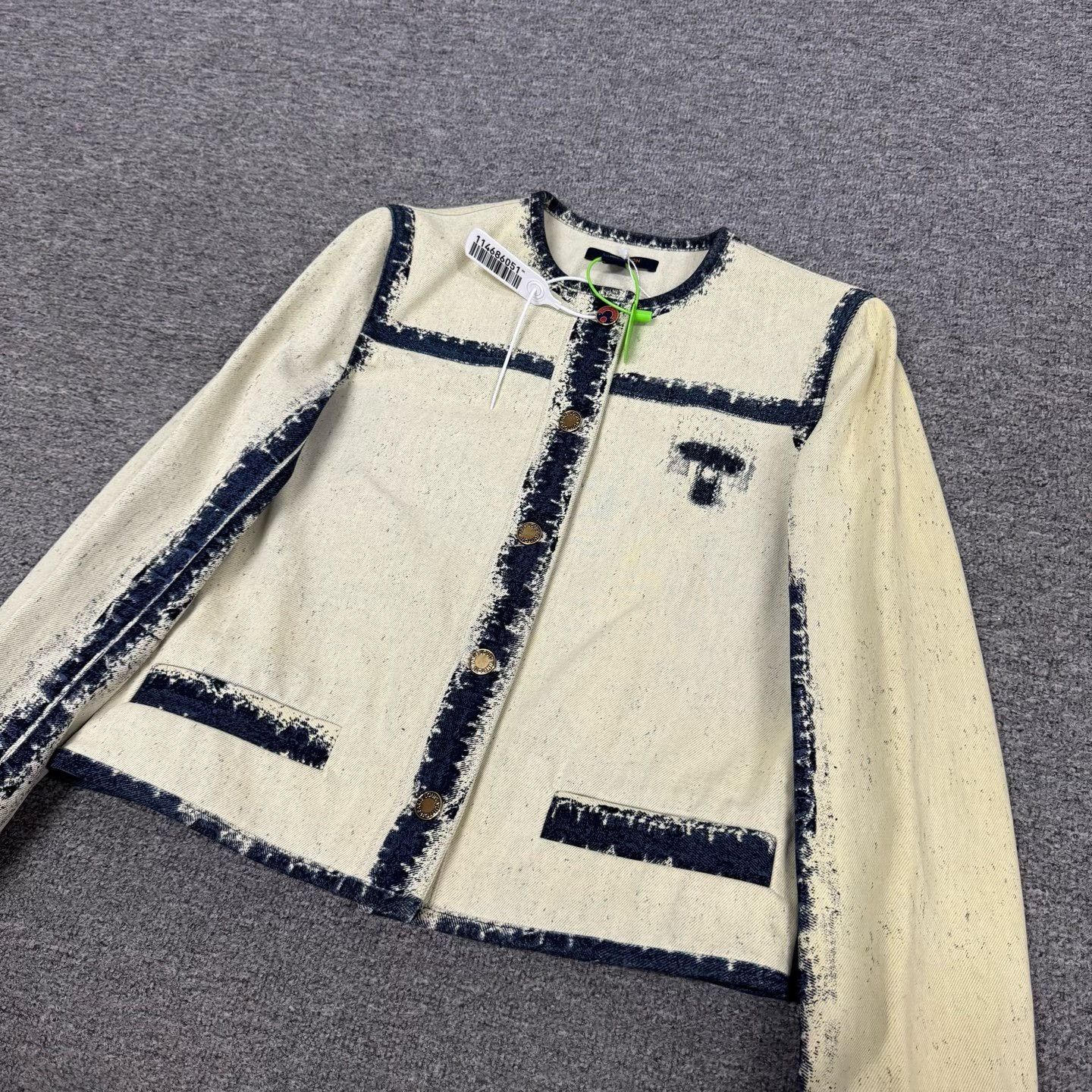 Louis Vuitton Louis Vuitton Short Tie-Dye Denim Jacket Size XS / US 0-2 / IT 36-38 - 6 Thumbnail