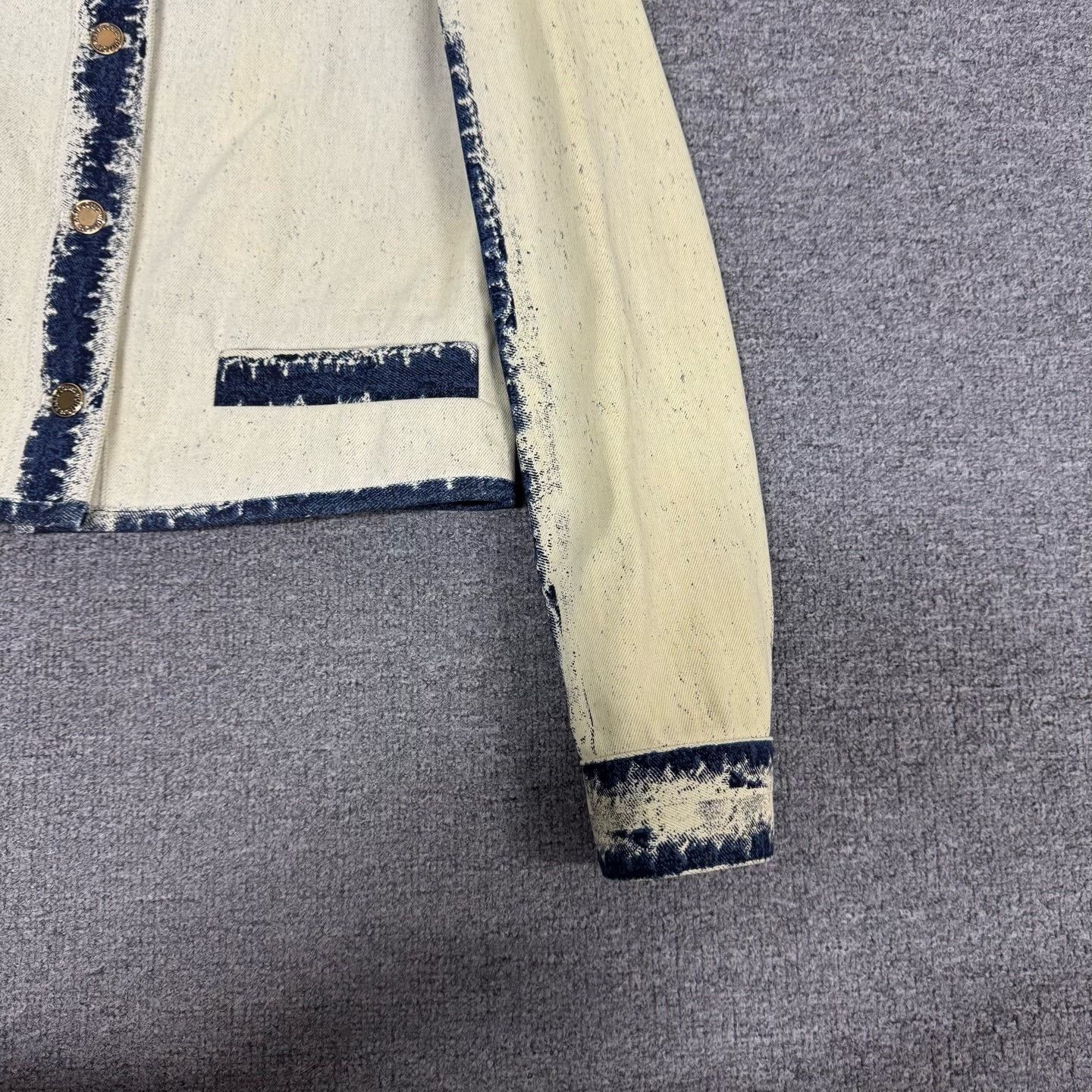 Louis Vuitton Louis Vuitton Short Tie-Dye Denim Jacket Size XS / US 0-2 / IT 36-38 - 3 Thumbnail