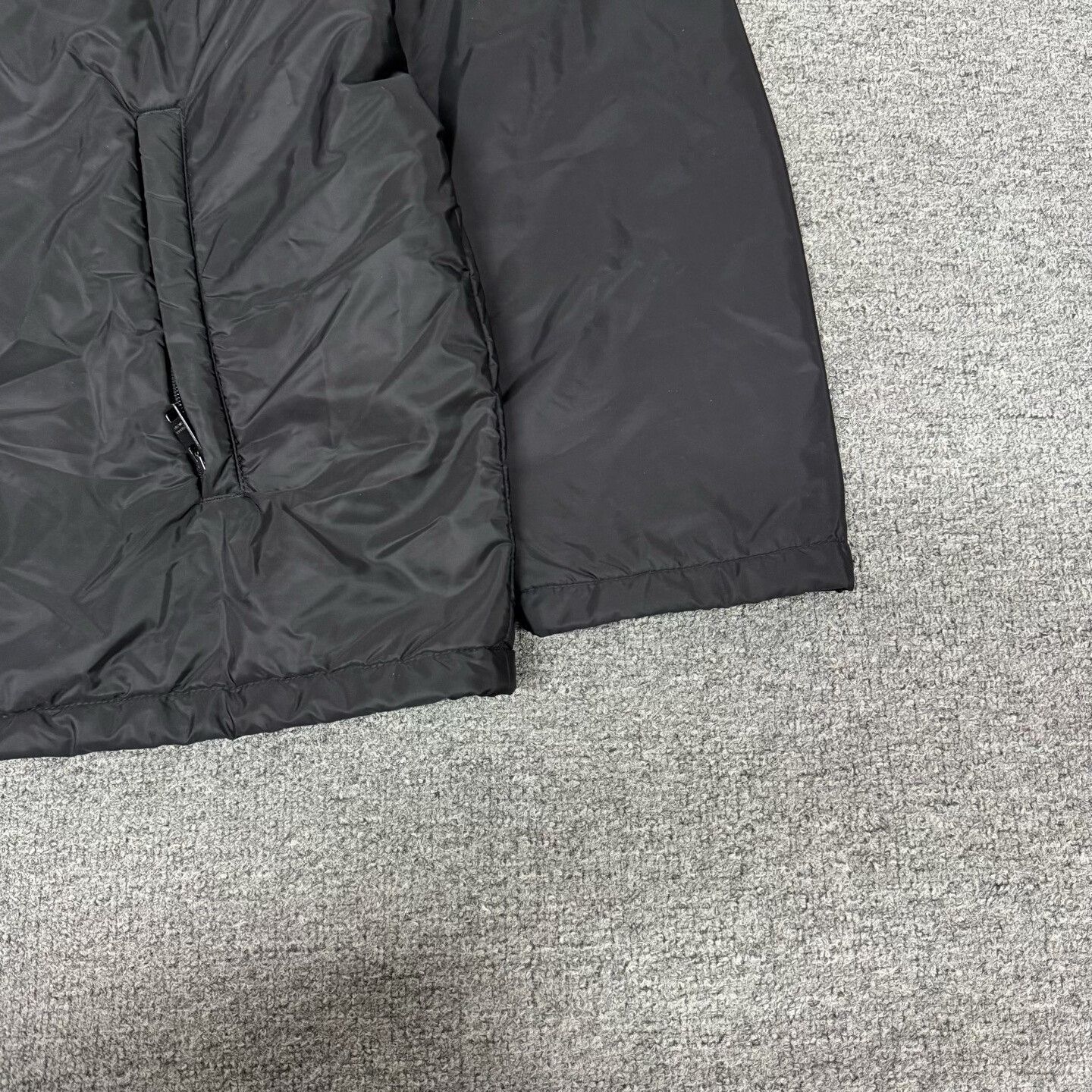 Prada Prada Triangle Logo Recycled Nylon Jacket XXL Size US XXL / EU 58 / 5 - 3 Thumbnail