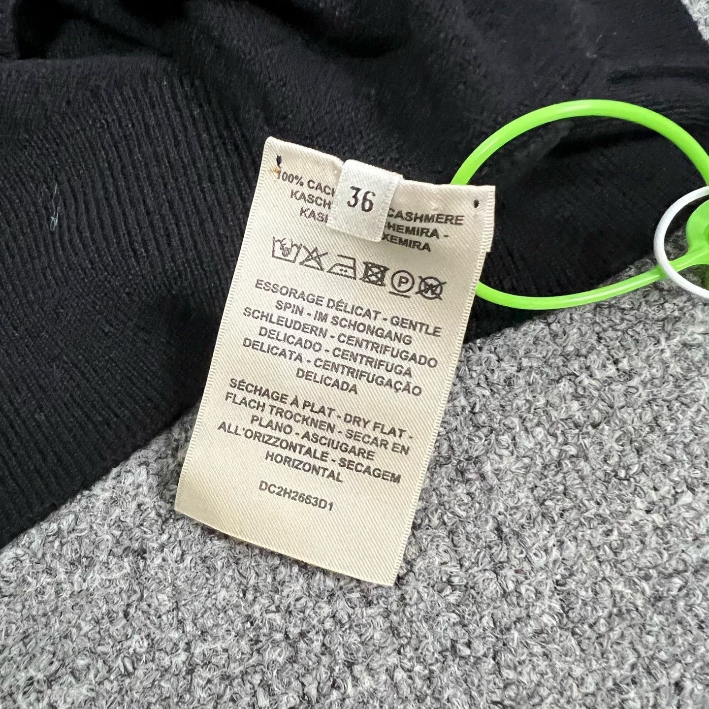 Hermes Hermes Jacquard Logo Cashmere Short-Sleeve Top Size S / US 4 / IT 40 - 5 Thumbnail