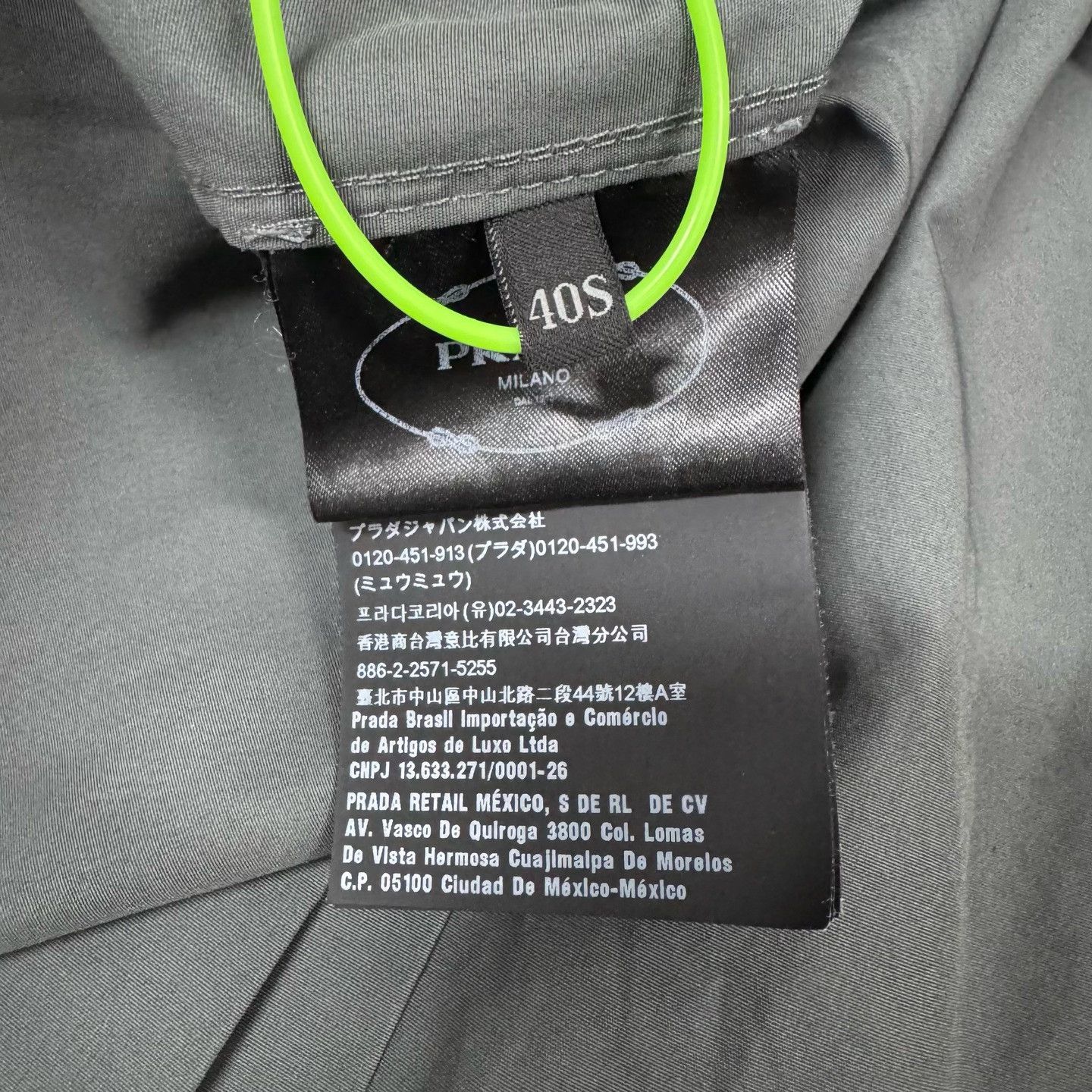 Prada Prada Triangle Logo Trench Coat Size S / US 4 / IT 40 - 7 Thumbnail