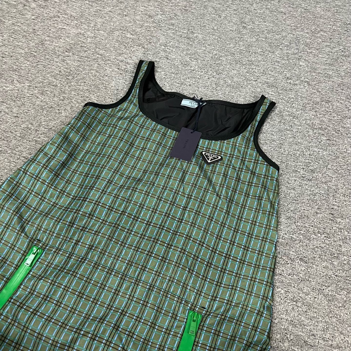 Prada Prada Triangle Logo Green Plaid Nylon Dress Size S / US 4 / IT 40 - 4 Thumbnail