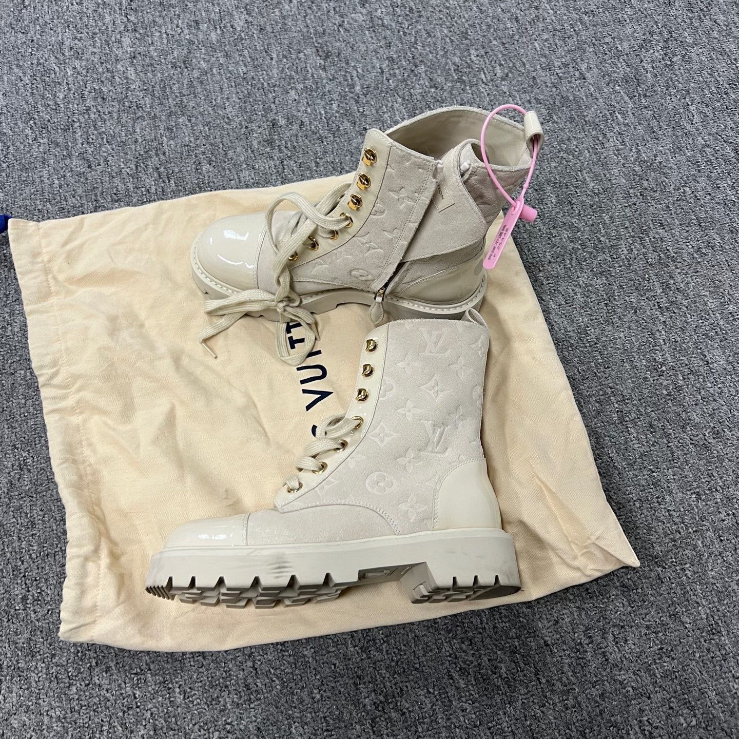Louis Vuitton Louis Vuitton Territory Monogram Combat Boots Size US 5 / IT 35 - 2 Thumbnail