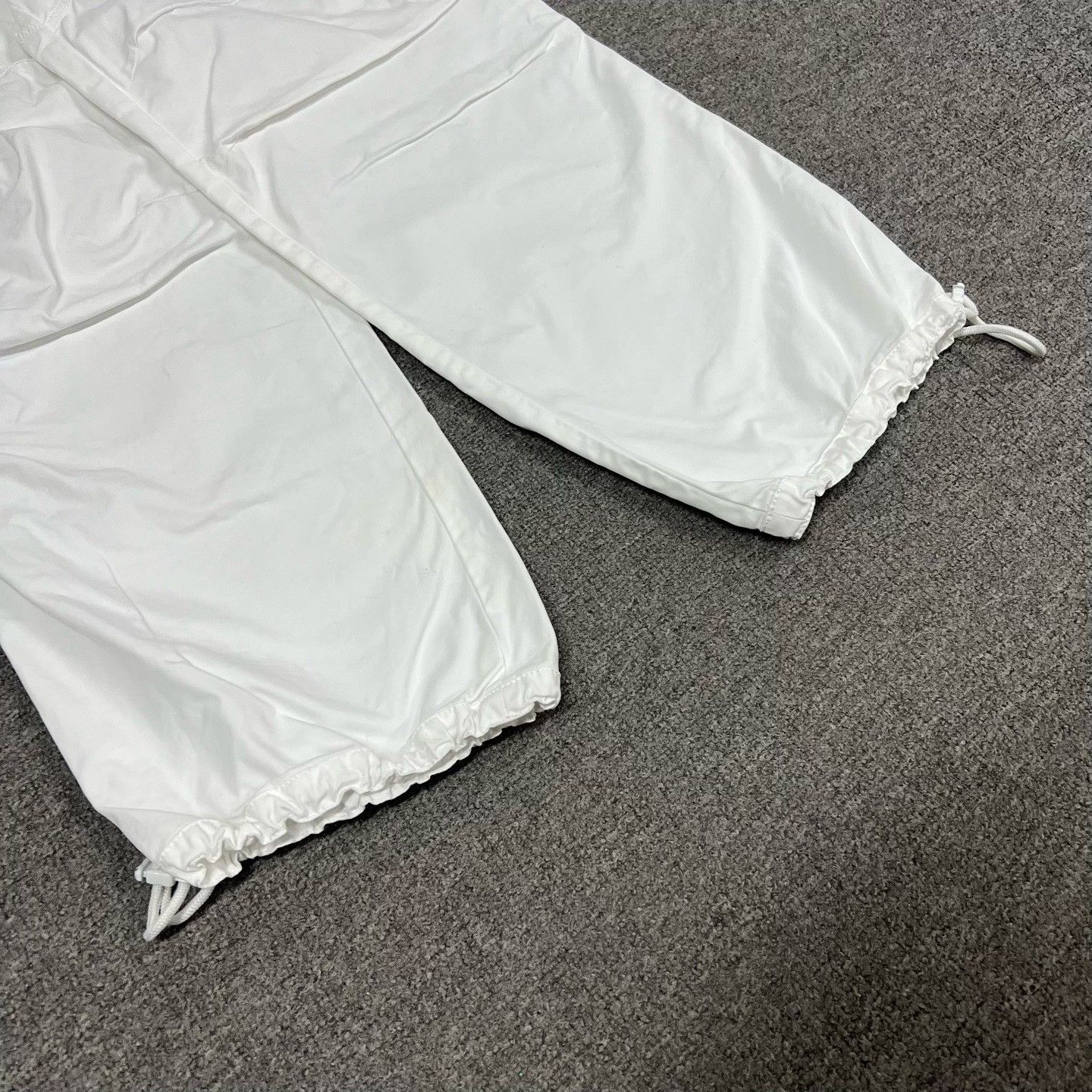 Louis Vuitton Louis Vuitton Drawstring Hem Cargo Pants Size US 36 / EU 52 - 6 Thumbnail