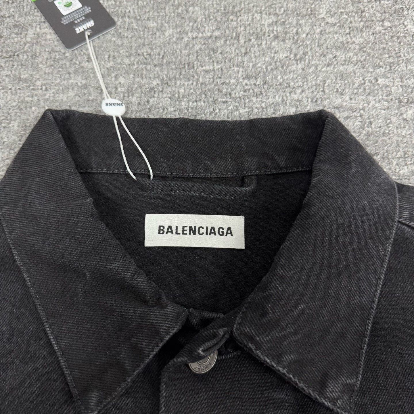 Balenciaga Balenciaga Rhinestone Logo Black Denim Jacket Size XS / US 0-2 / IT 36-38 - 5 Thumbnail