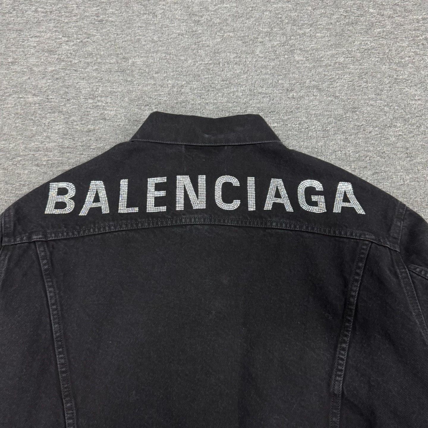 Balenciaga Balenciaga Rhinestone Logo Black Denim Jacket Size XS / US 0-2 / IT 36-38 - 6 Thumbnail