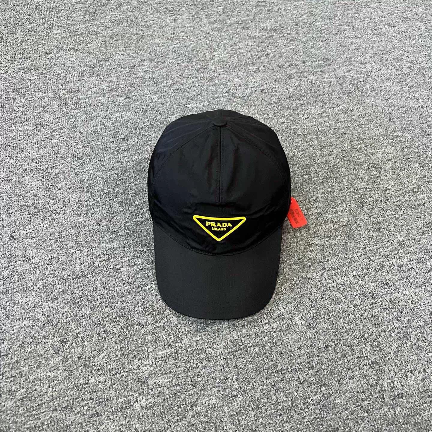 Prada Prada Black Triangle Logo Nylon Baseball Cap M Size ONE SIZE - 2 Thumbnail