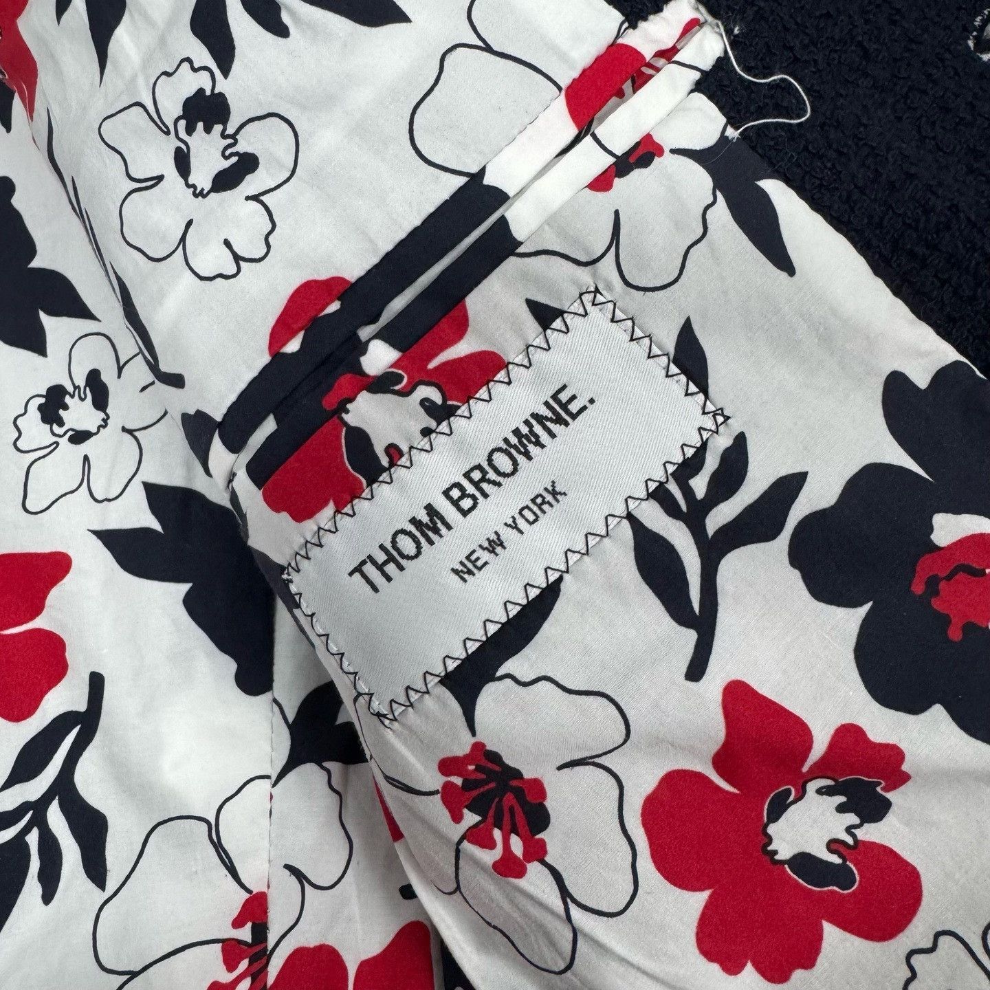 Thom Browne Thom Browne TB Trimmed Colorblock Suit Size US XS / EU 42 / 0 - 8 Thumbnail