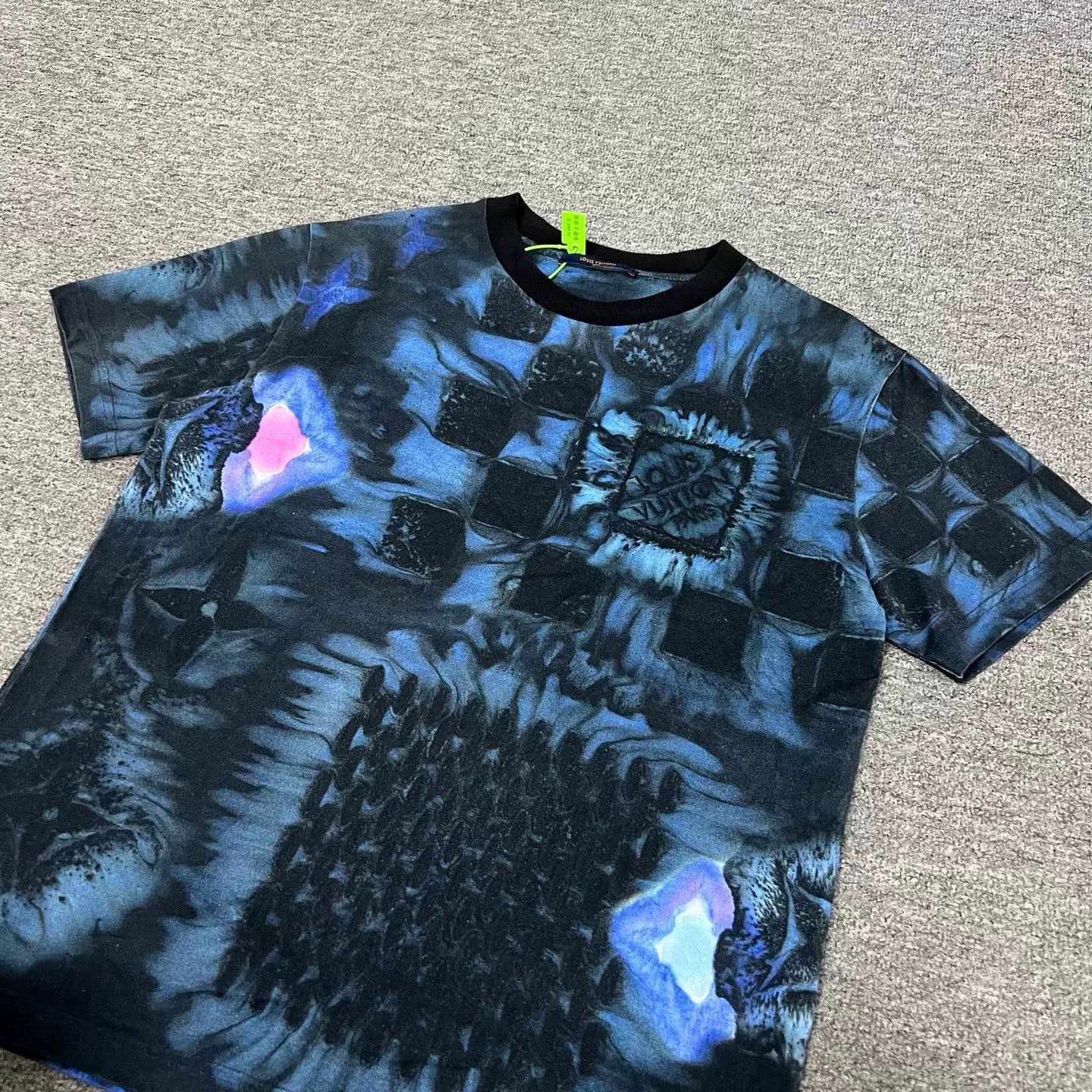 Louis Vuitton Louis Vuitton Blue Digital Tie-Dye T-Shirt Size US M / EU 48-50 / 2 - 2 Thumbnail