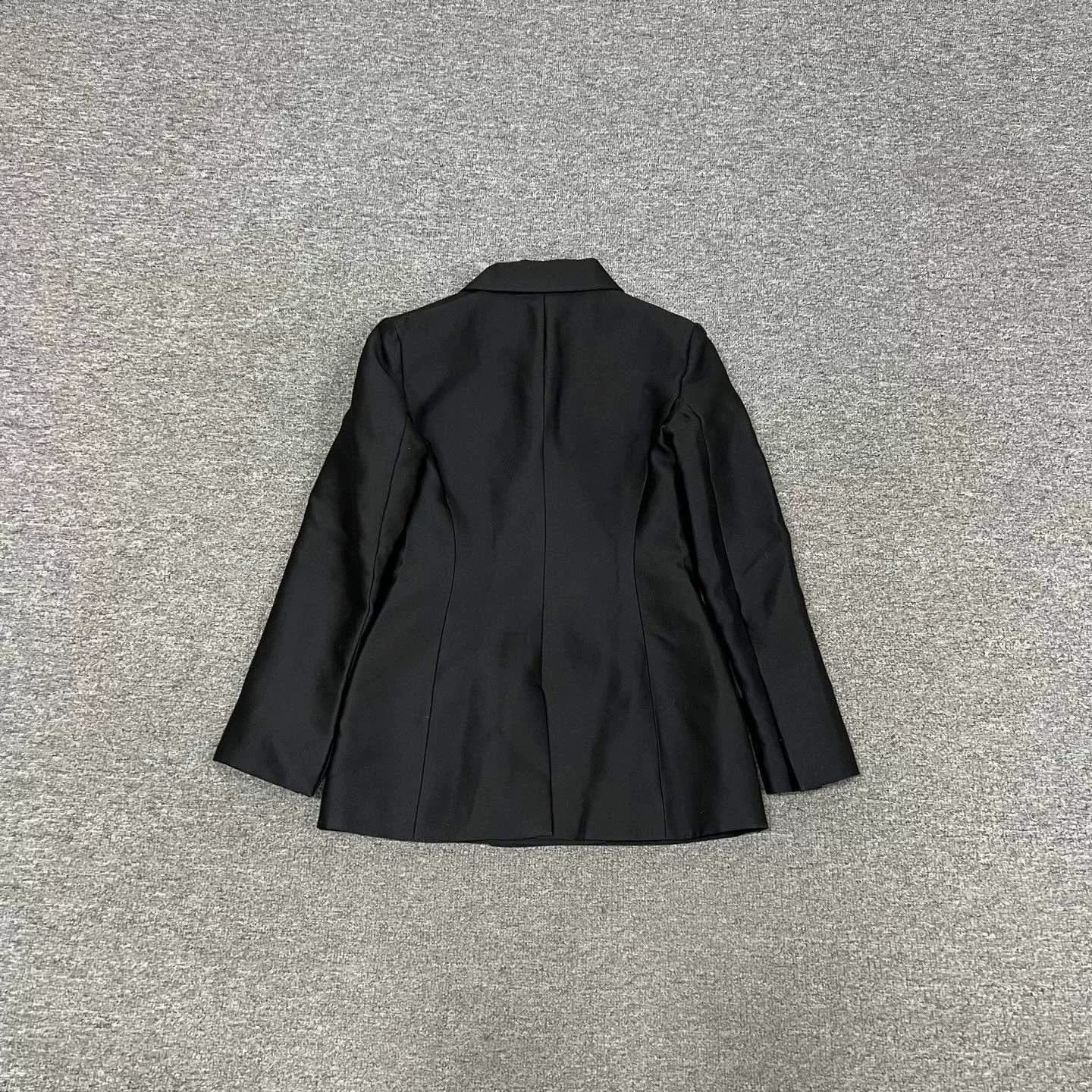 Gucci Gucci SS24 Red Label Black Silk Wool Blazer Size S / US 4 / IT 40 - 7 Thumbnail