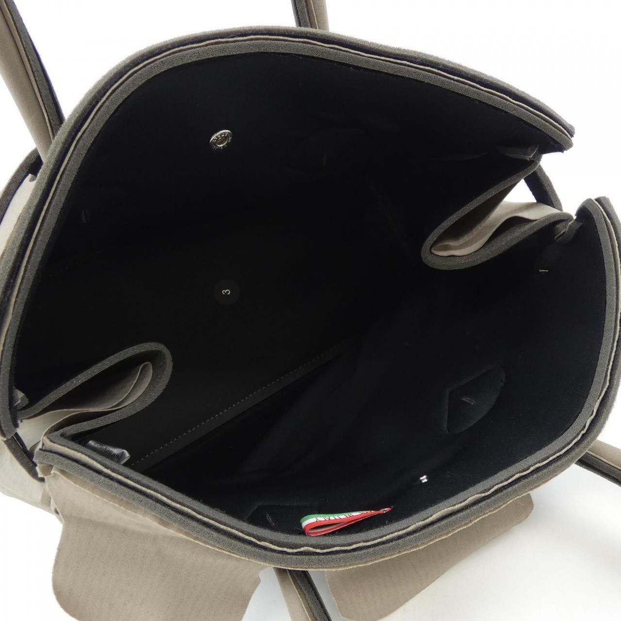 Other Other Save My Bag Handbag Plastic / Synthetic Tote Bag DUTY FREE for USA Size ONE SIZE - 6 Thumbnail
