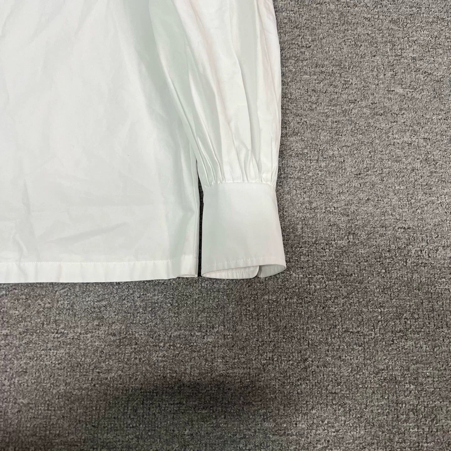 Louis Vuitton Louis Vuitton White Long-Sleeve Shirt Size S / US 4 / IT 40 - 3 Thumbnail