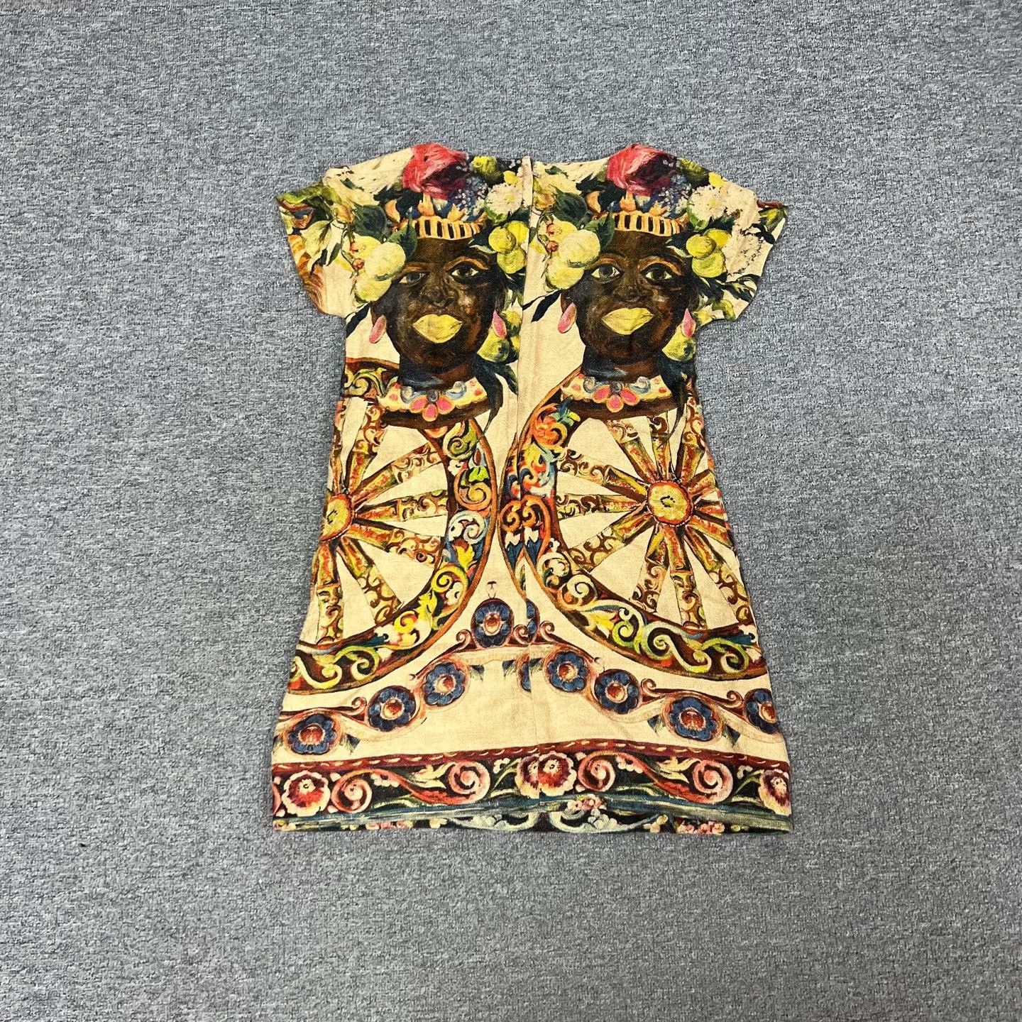 Dolce & Gabbana DG Oil Painting Portrait Embroidery Dress Size S / US 4 / IT 40 - 2 Thumbnail