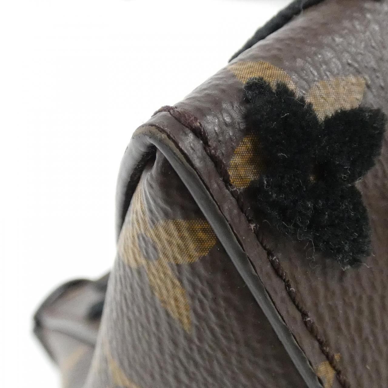 Louis Vuitton Louis Vuitton Louis Vuitton Monogram Tufftage Triangle Messenger Shoulder Bag Textile Shoulder Bag M45070 DUTY FREE for USA Size ONE SIZE - 3 Thumbnail