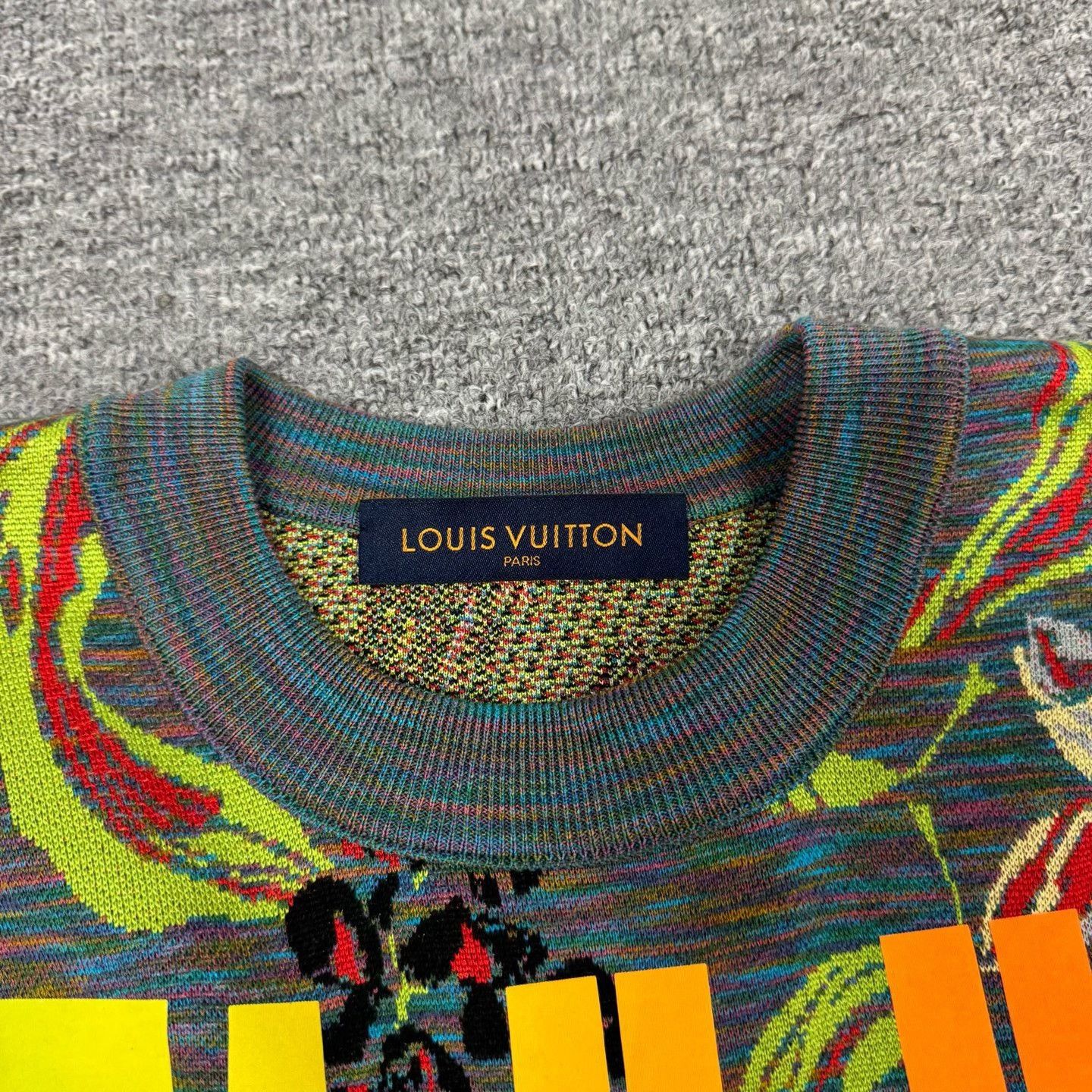 Louis Vuitton Louis Vuitton Slogan Logo Floral Wool Sweater Size XS / US 0-2 / IT 36-38 - 5 Thumbnail