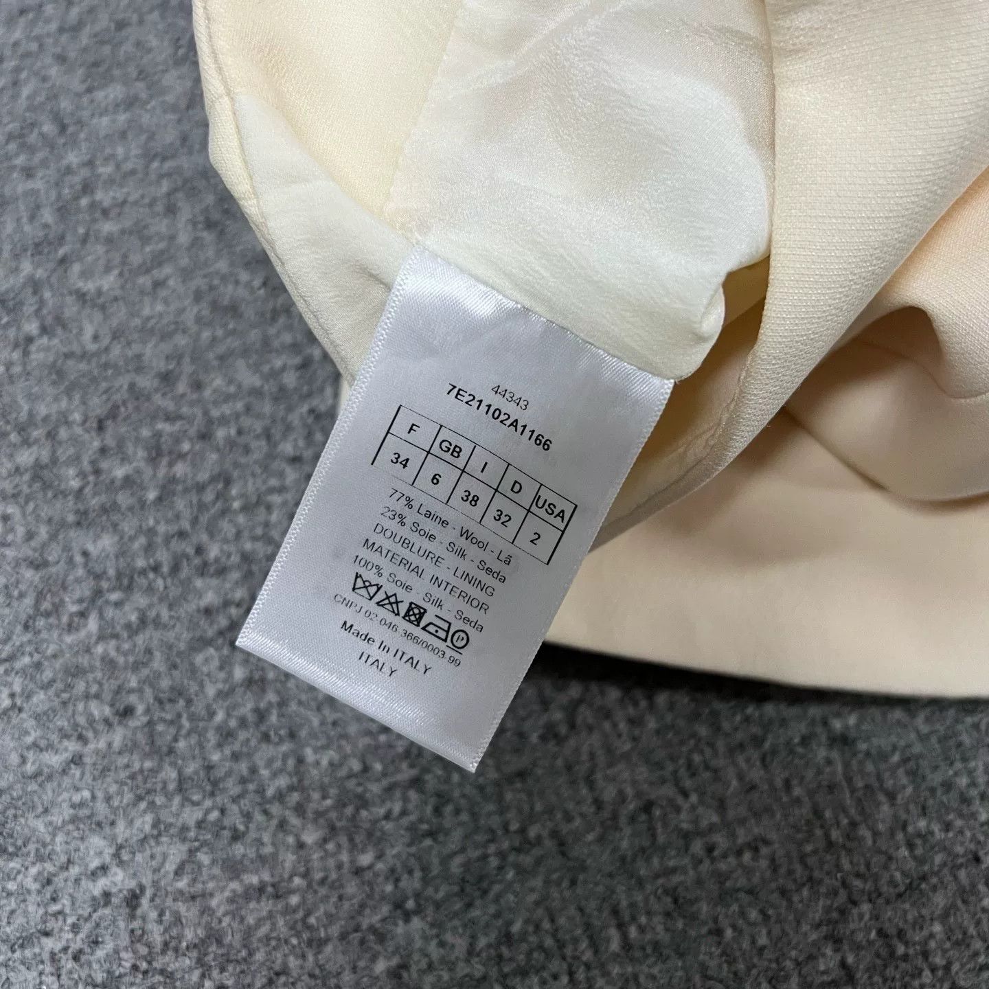 Dior Dior Double-Breasted Vest Silk-Wool Dress Size XS / US 0-2 / IT 36-38 - 5 Thumbnail