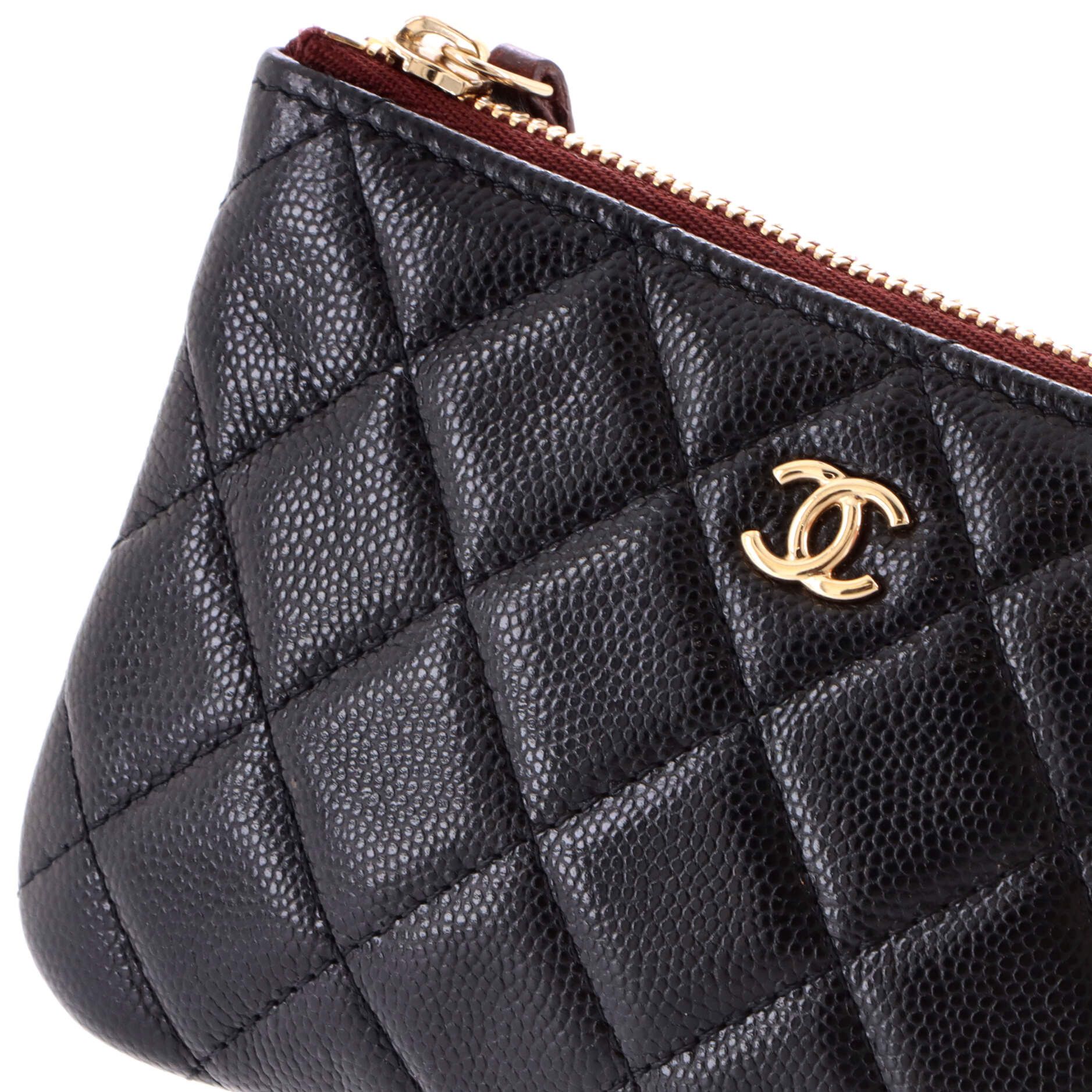Chanel Classic O Case Pouch Size ONE SIZE - 7 Thumbnail