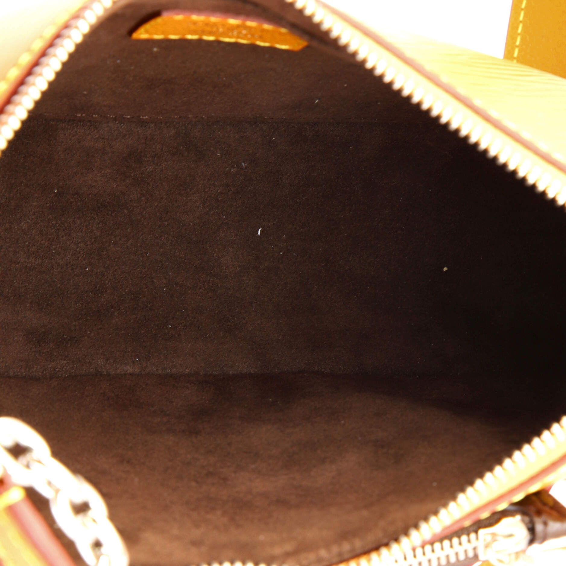 Louis Vuitton Marelle Handbag Size ONE SIZE - 5 Thumbnail