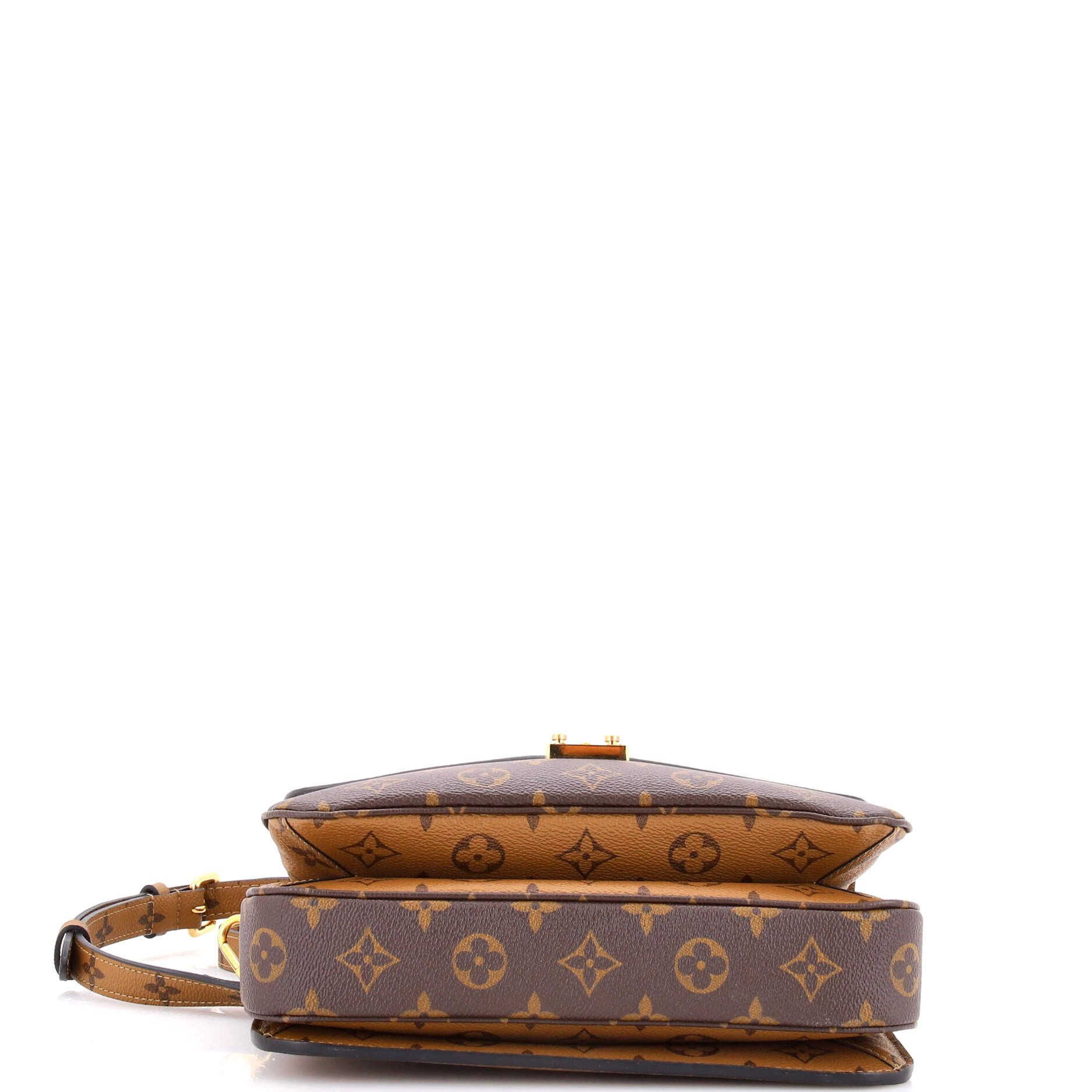 Louis Vuitton Pochette Metis Size ONE SIZE - 4 Thumbnail
