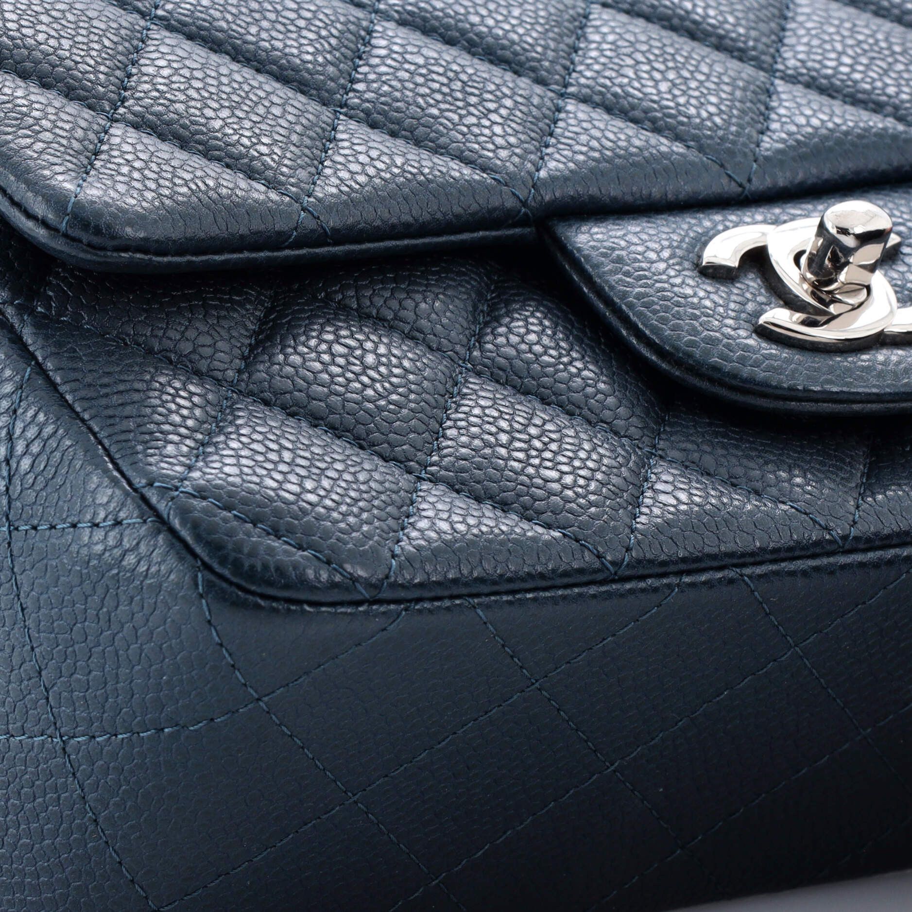 Chanel Classic Single Flap Bag Size ONE SIZE - 6 Thumbnail