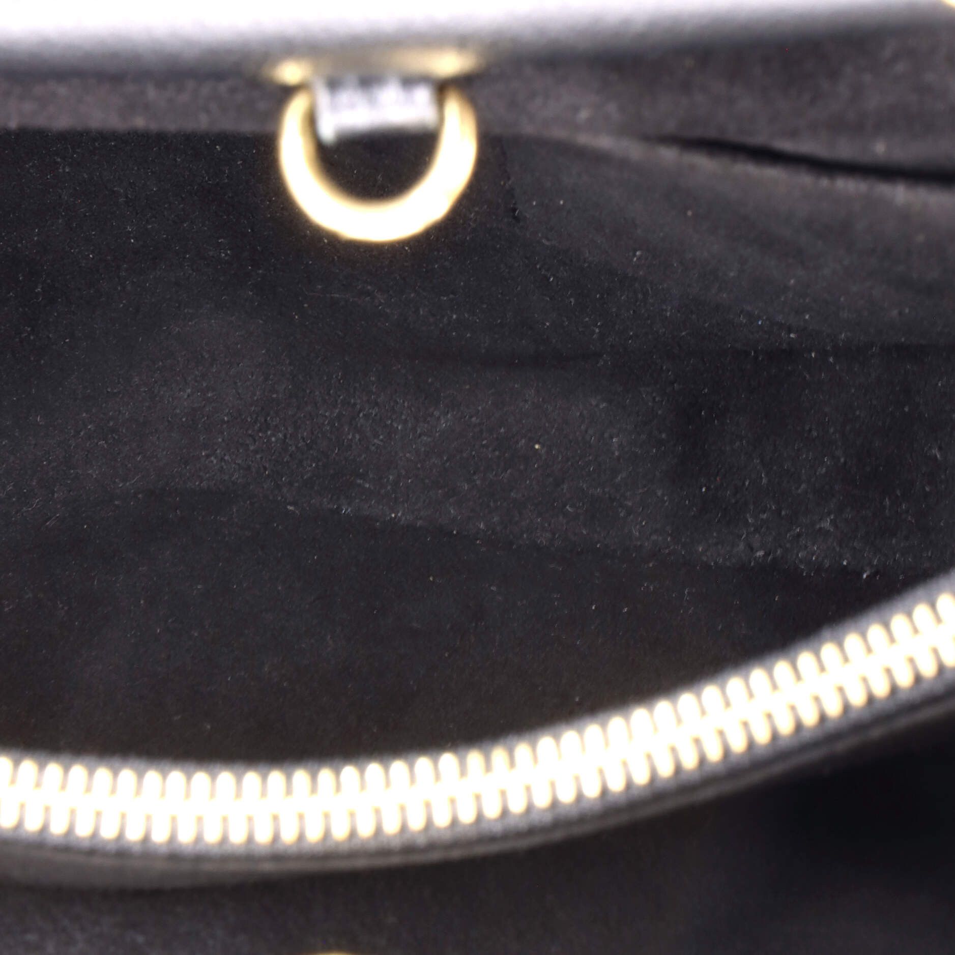 Louis Vuitton Venus Handbag Size ONE SIZE - 5 Thumbnail