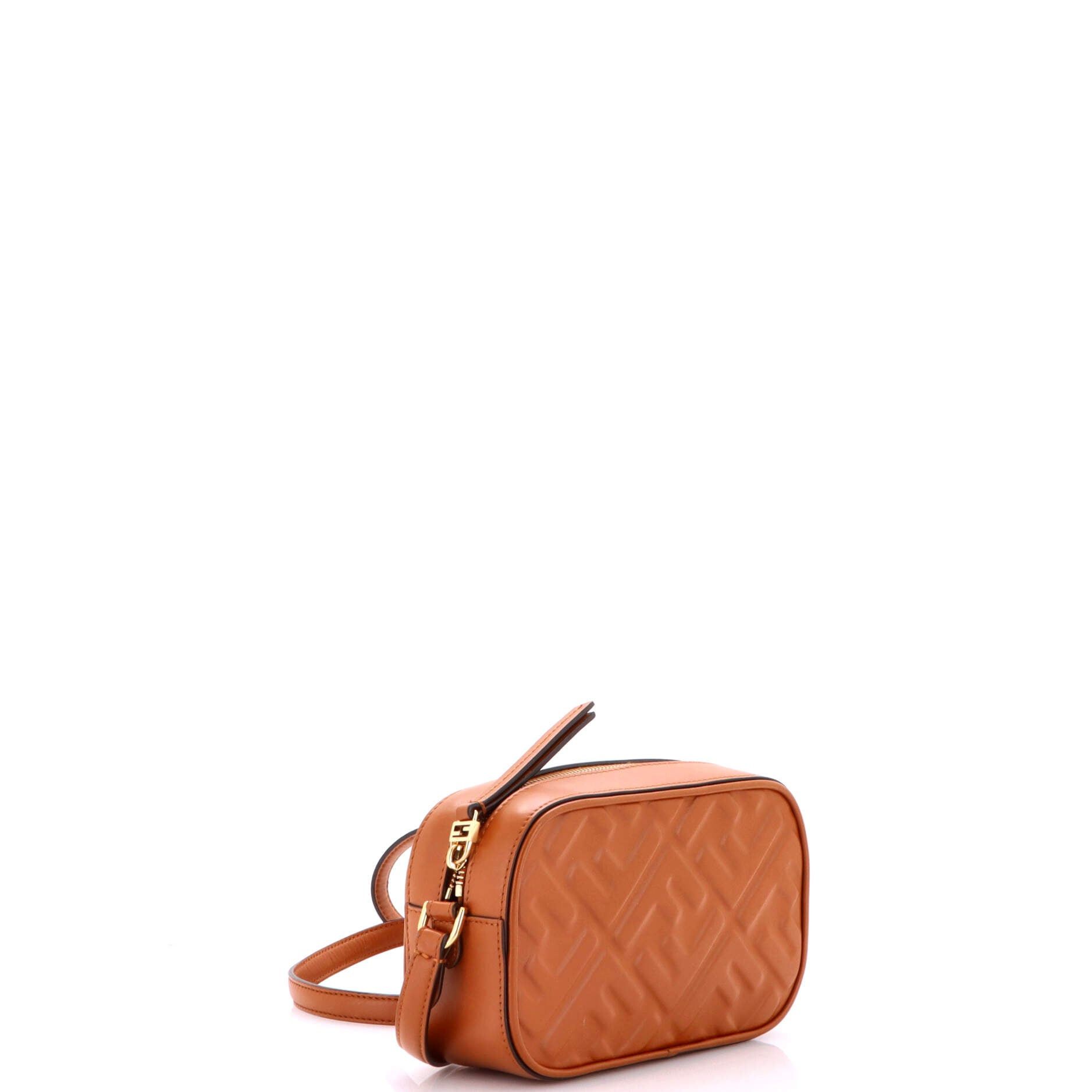 Fendi Camera Case Bag Size ONE SIZE - 2 Thumbnail