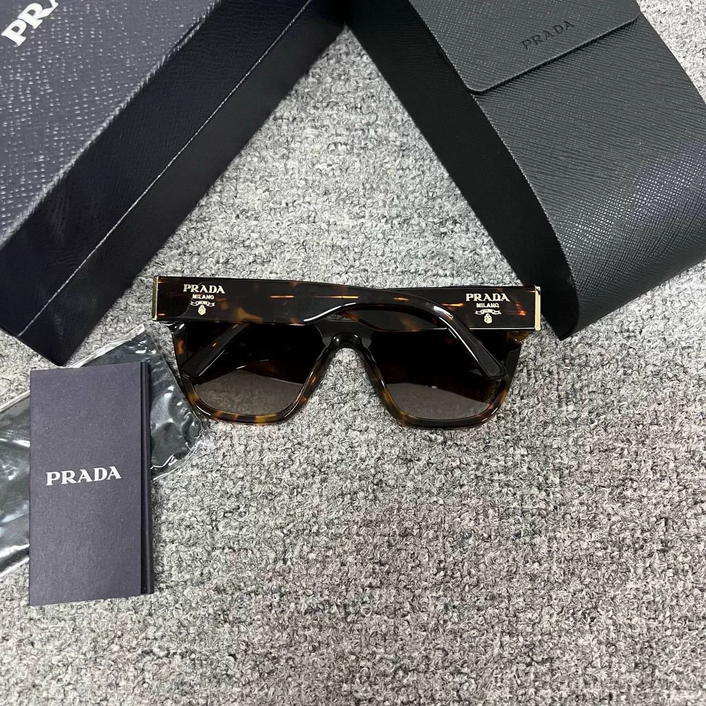 Prada Prada Amber Large Frame Sunglasses Size ONE SIZE - 3 Thumbnail