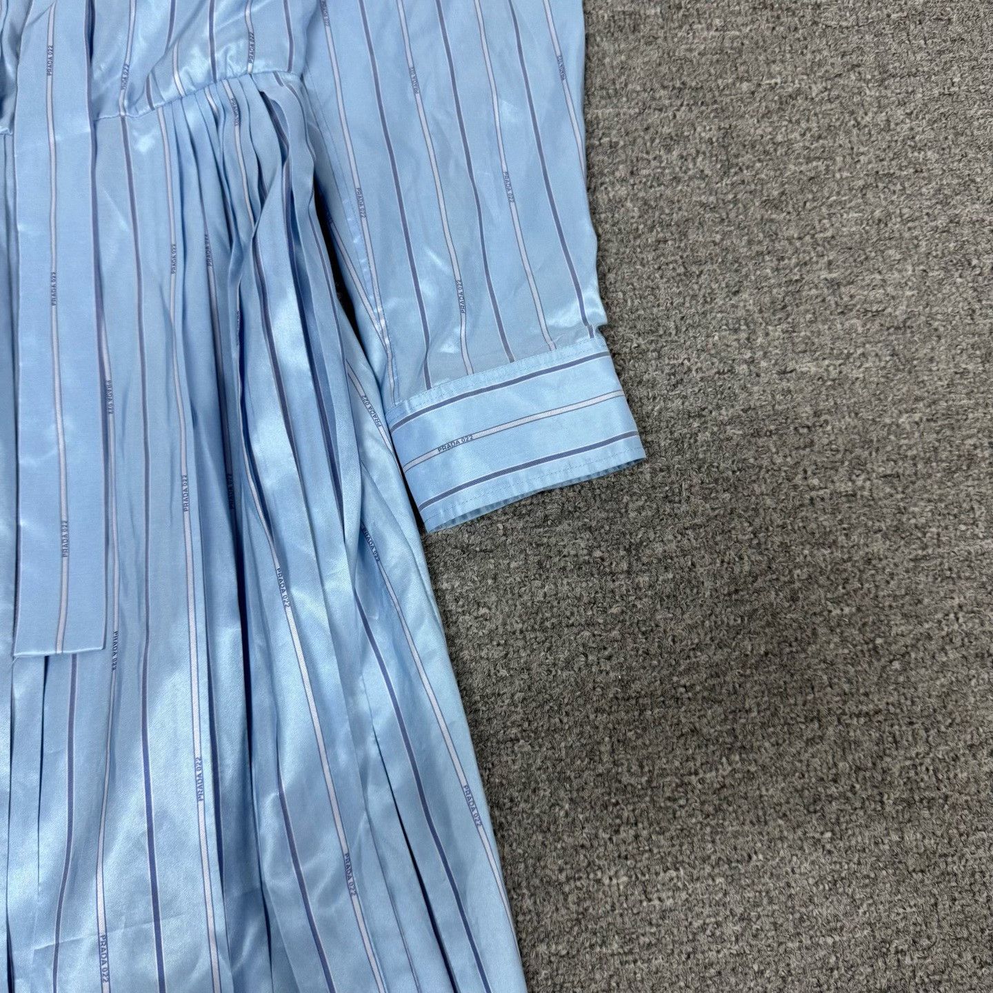 Prada Prada Striped Logo Silk Shirt Dress Size S / US 4 / IT 40 - 5 Thumbnail