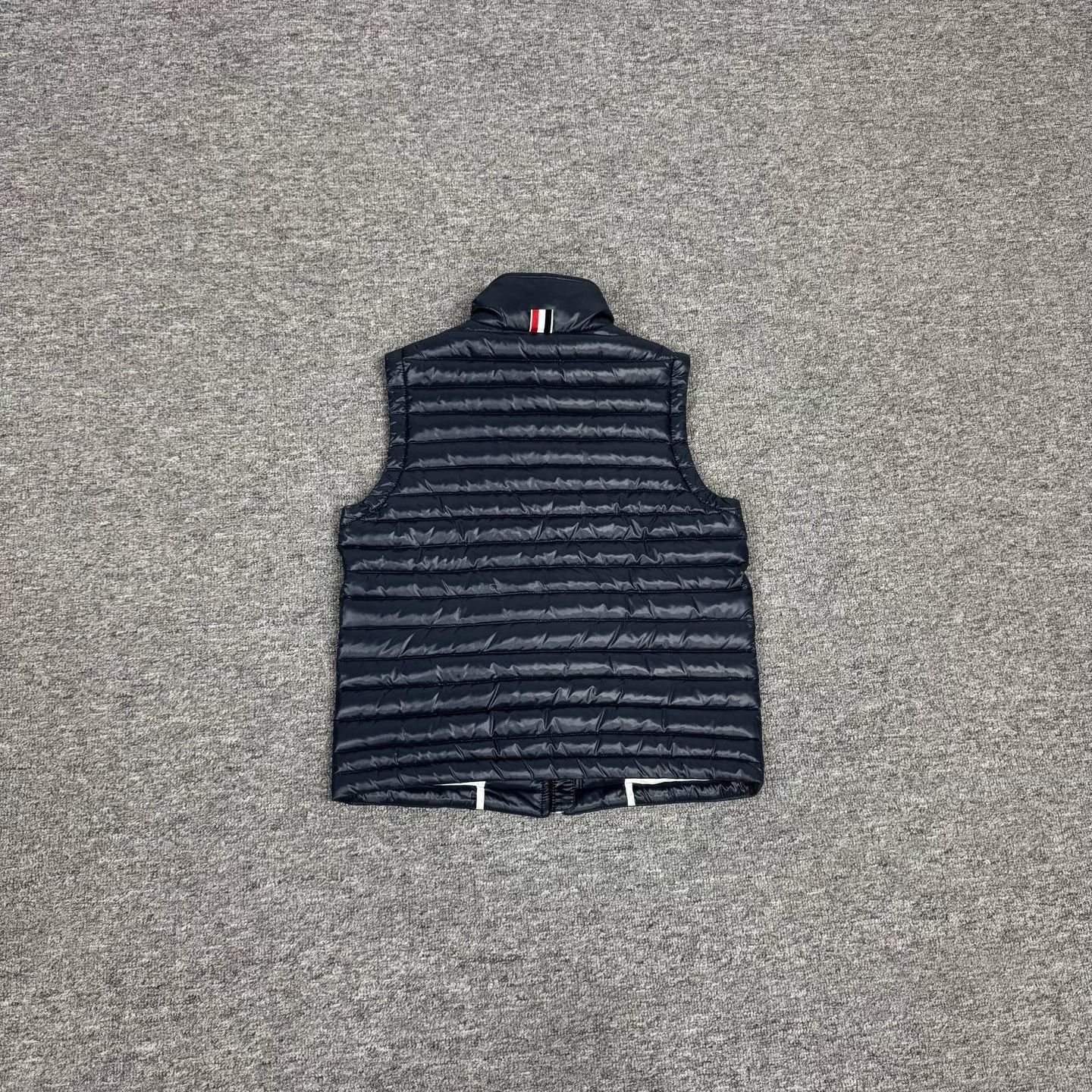 Thom Browne Thom Browne Women's Down Vest Size 36 Size XS / US 0-2 / IT 36-38 - 3 Thumbnail