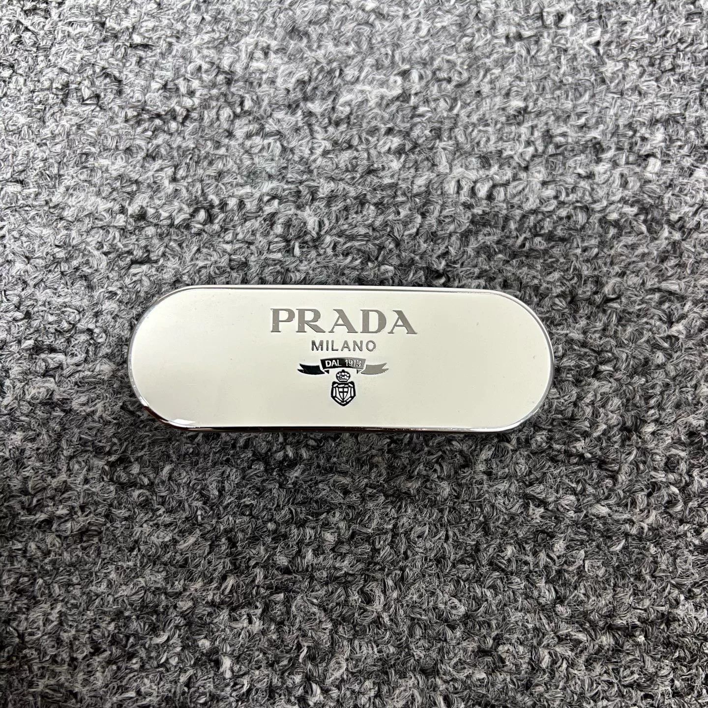 Prada Prada Classic Logo White Hair Clip Size ONE SIZE - 2 Thumbnail