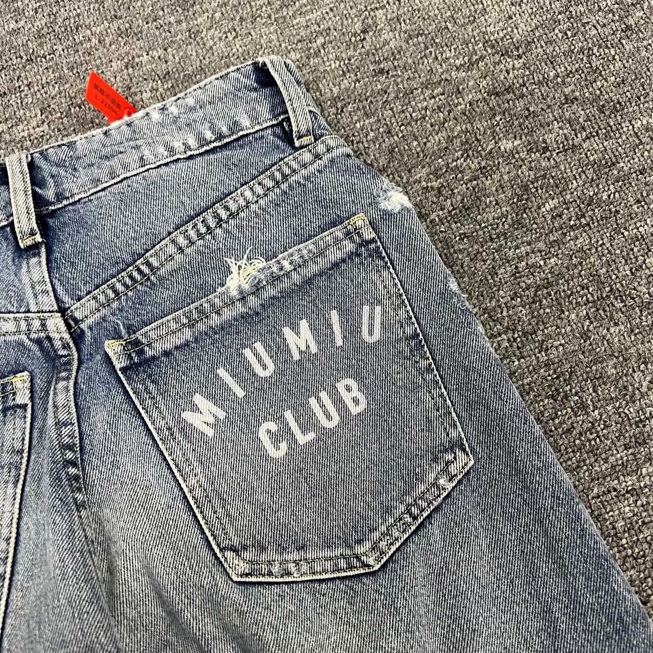 Miu Miu Miu Miu Logo Washed Distressed Wide-Leg Jeans Size 24" / US 00 / IT 34 - 6 Thumbnail