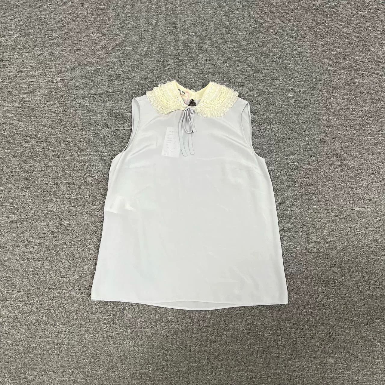 Miu Miu Miu Miu Silk Sleeveless Sequin Collar Top Size XS / US 0-2 / IT 36-38 - 3 Thumbnail