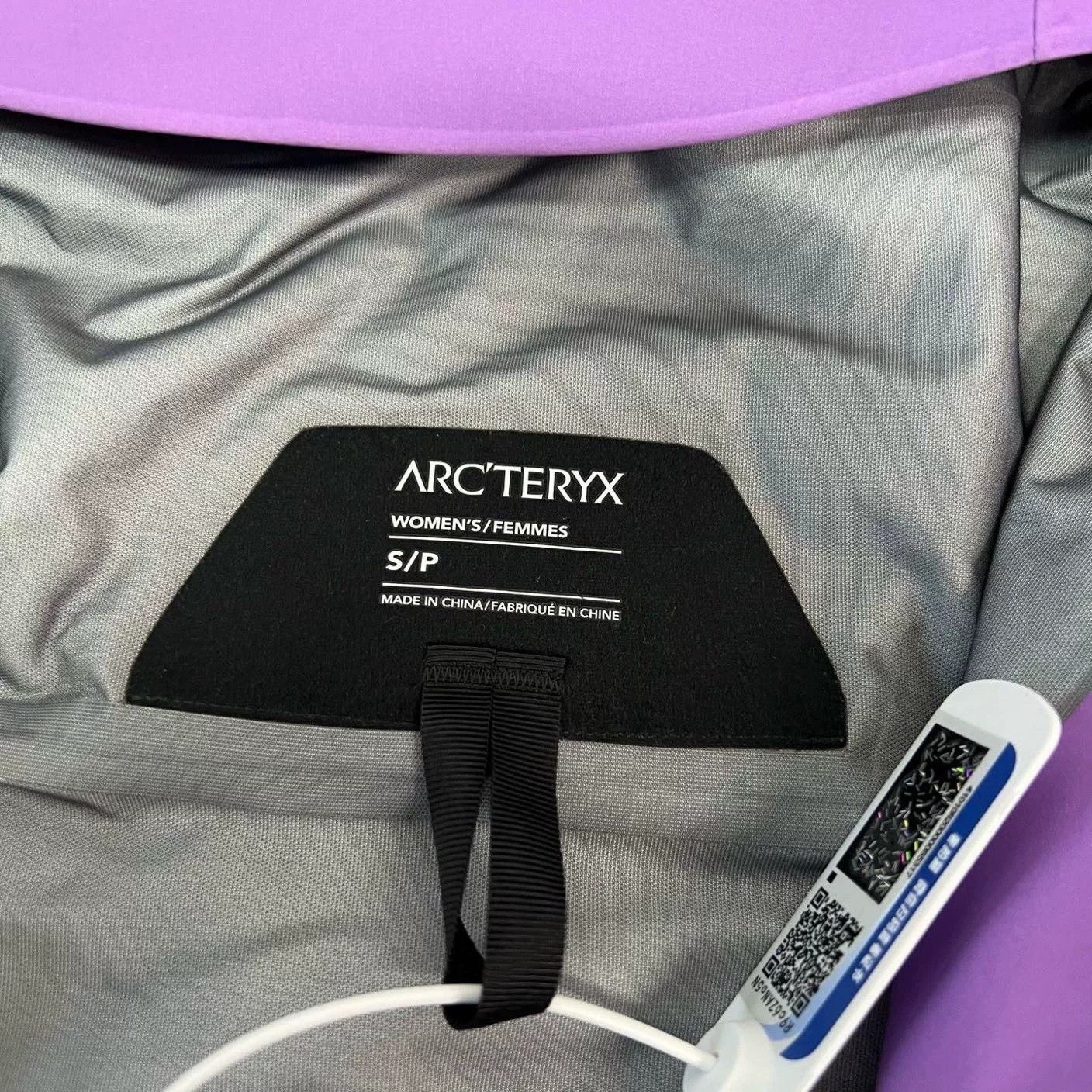 Arc'teryx Arcteryx Beta Jacket Women's Size S / US 4 / IT 40 - 5 Thumbnail