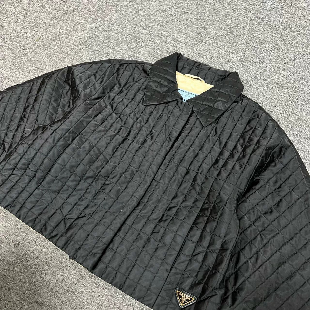 Prada Prada Triangle Logo Mid-Sleeve Quilted Short Puffer Size S / US 4 / IT 40 - 4 Thumbnail